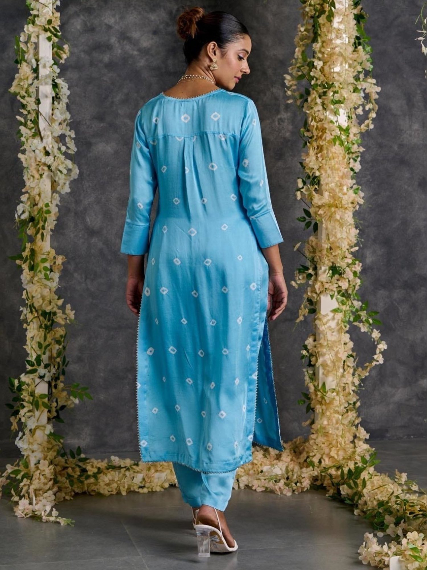 Gulaal Blue Bandhani High Slit Modal Satin Kurta with Pant