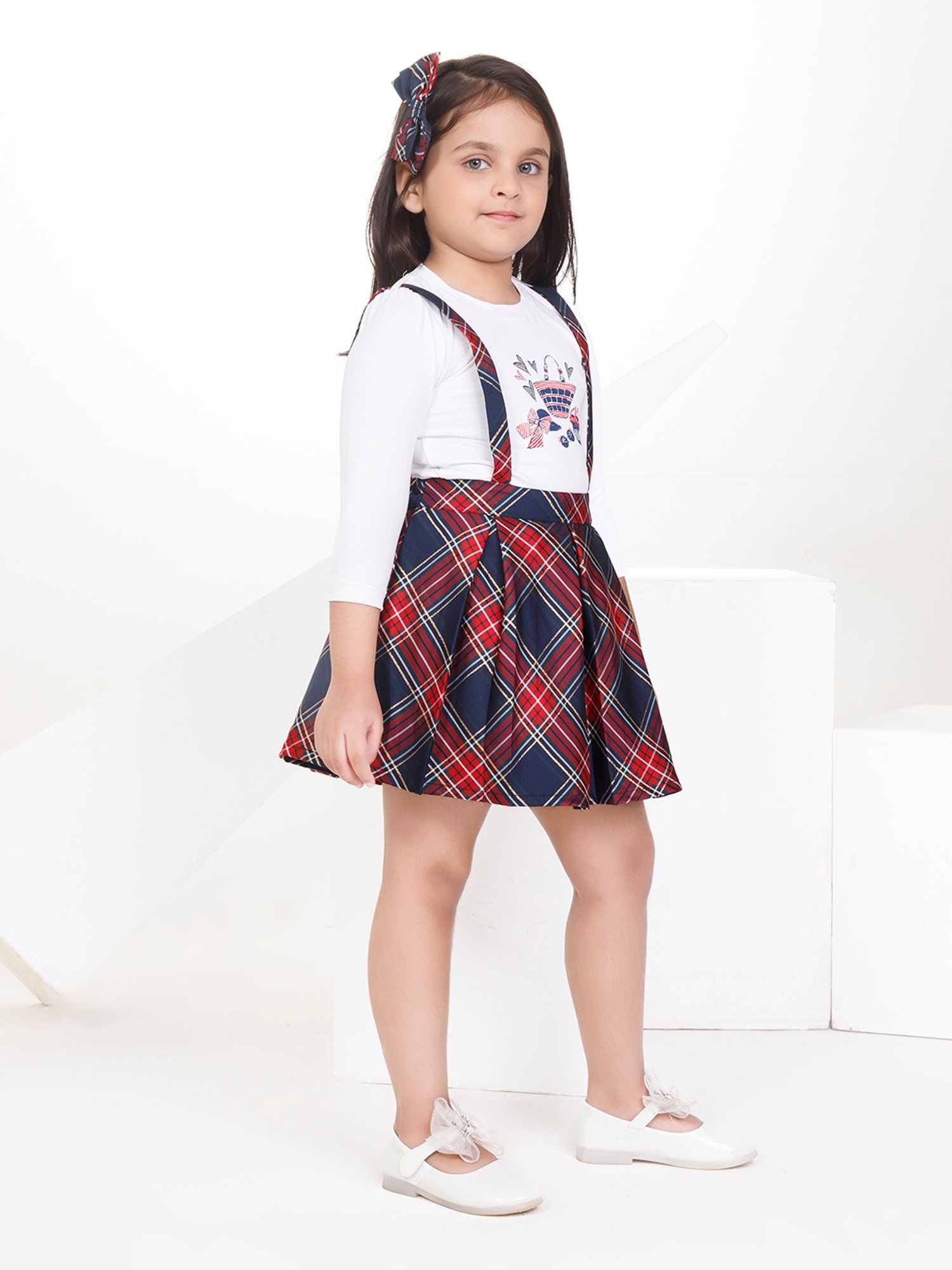 Peppermint Kids Multicolor Checks T-Shirt with Dungaree