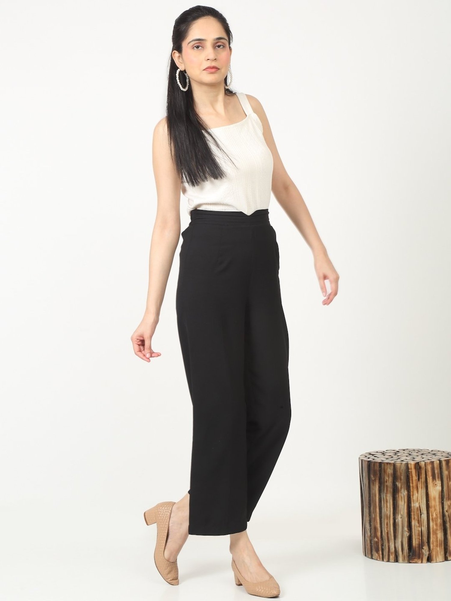 Flat N Heels Women's Beige Casual Pumps