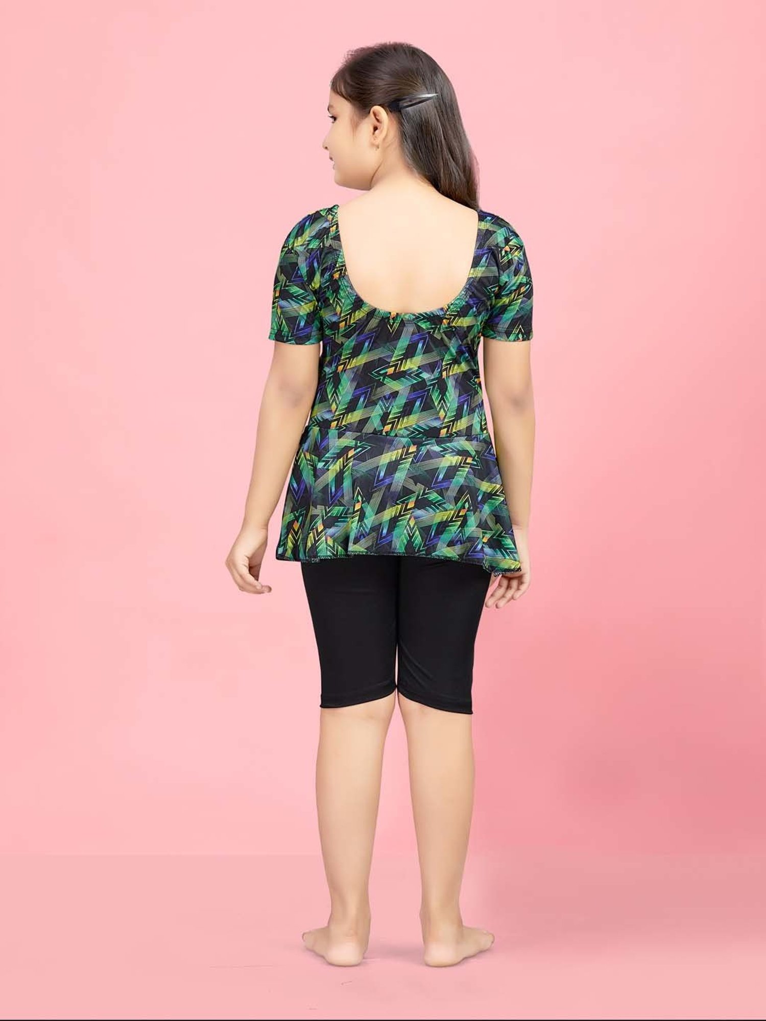Aarika Kids Green & Black Printed Swimming Top Set