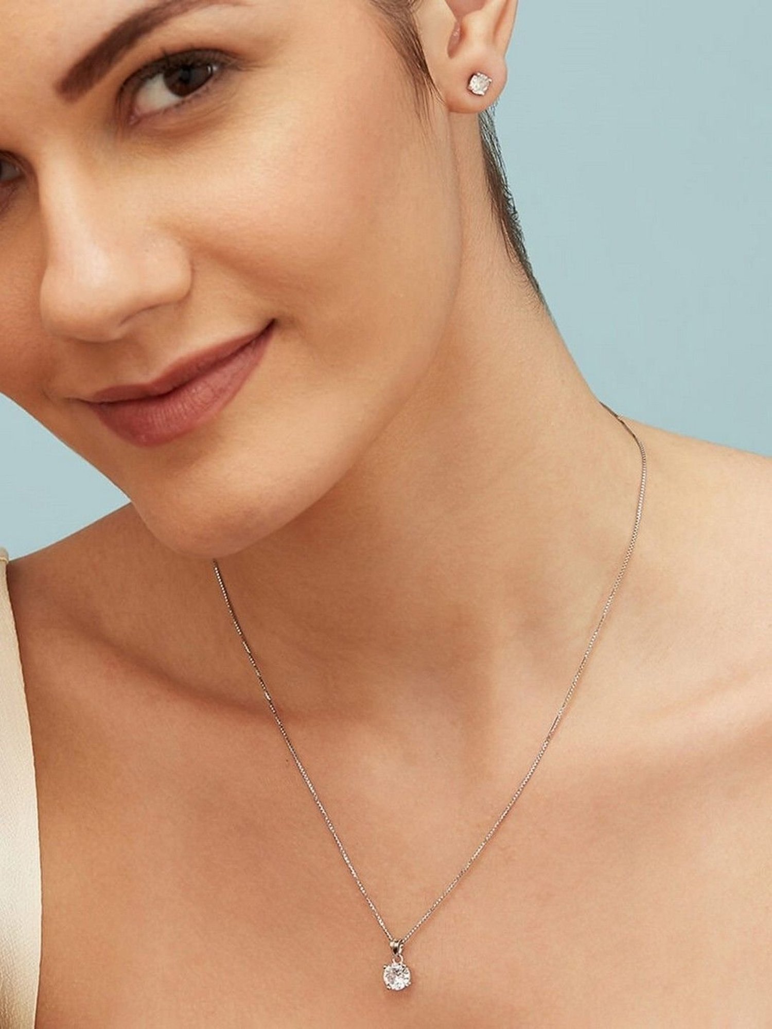 Zavya 92.5 Sterling Silver Pendant with Chain for Women