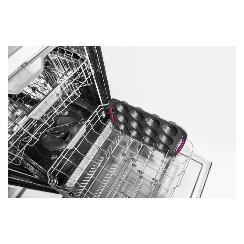 Trudeau 12ct Muffin Pan