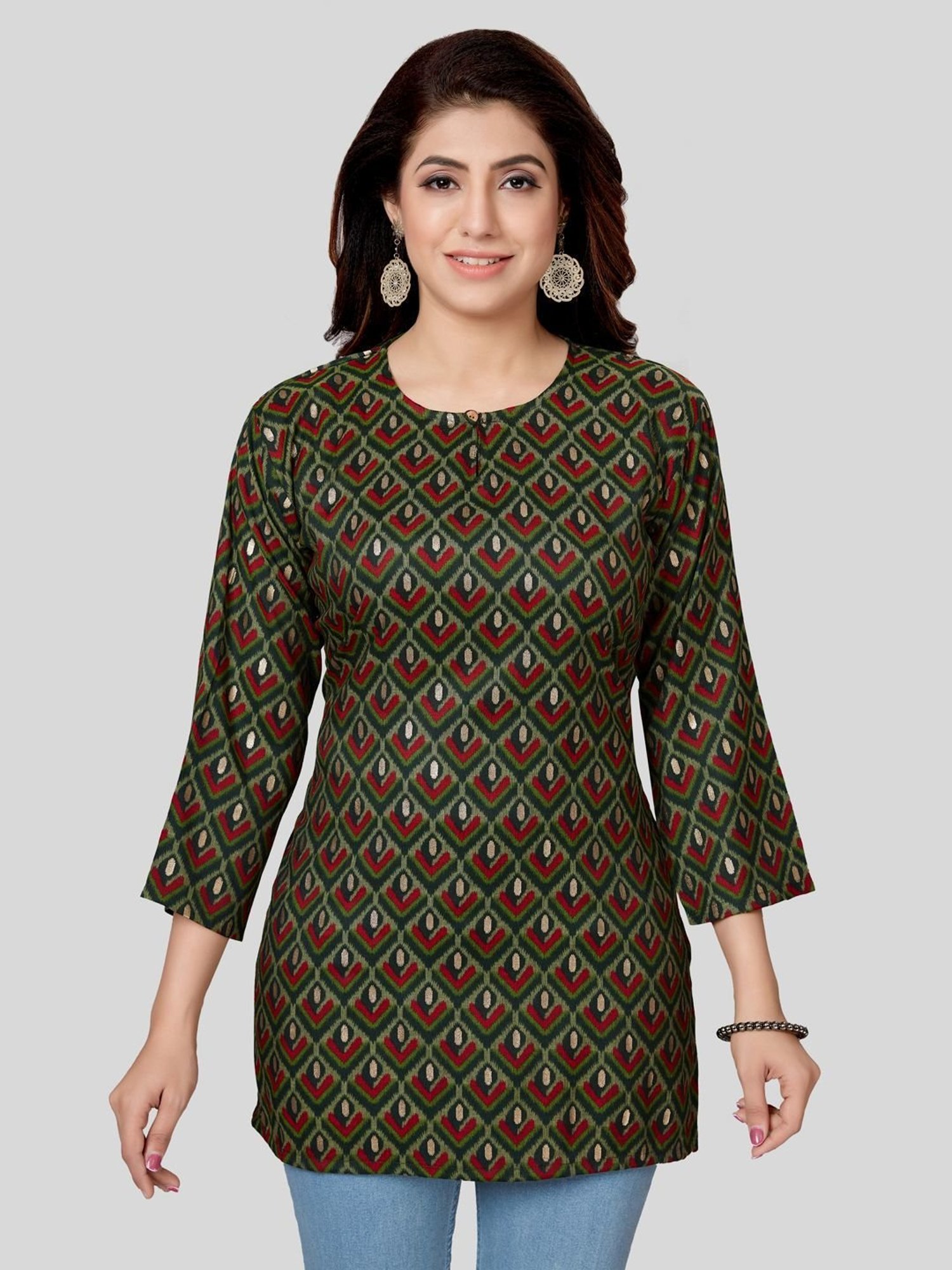 Saree Swarg Green & Red Printed Straight Kurti