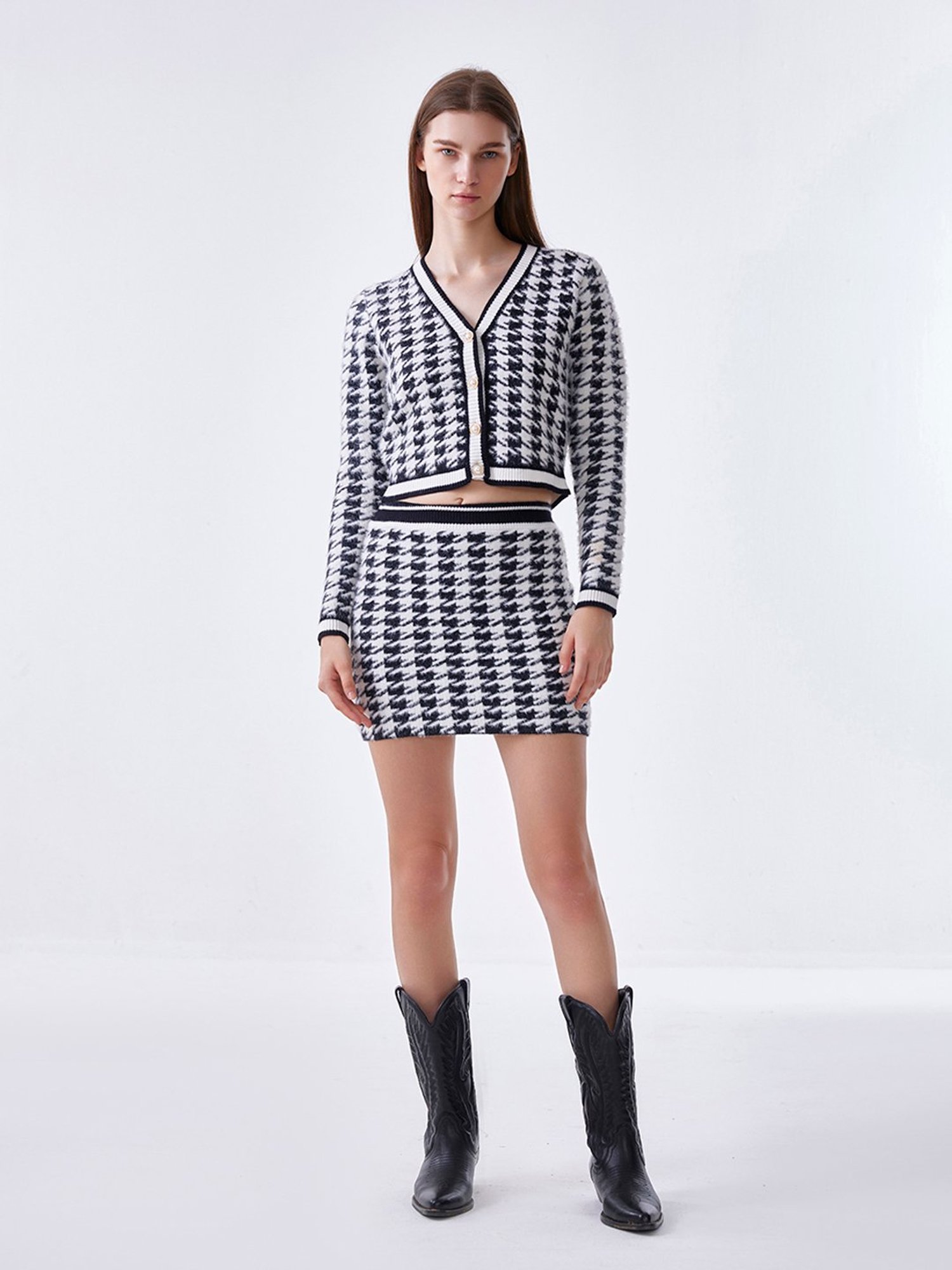 Cover Story Black & White Printed Skirt