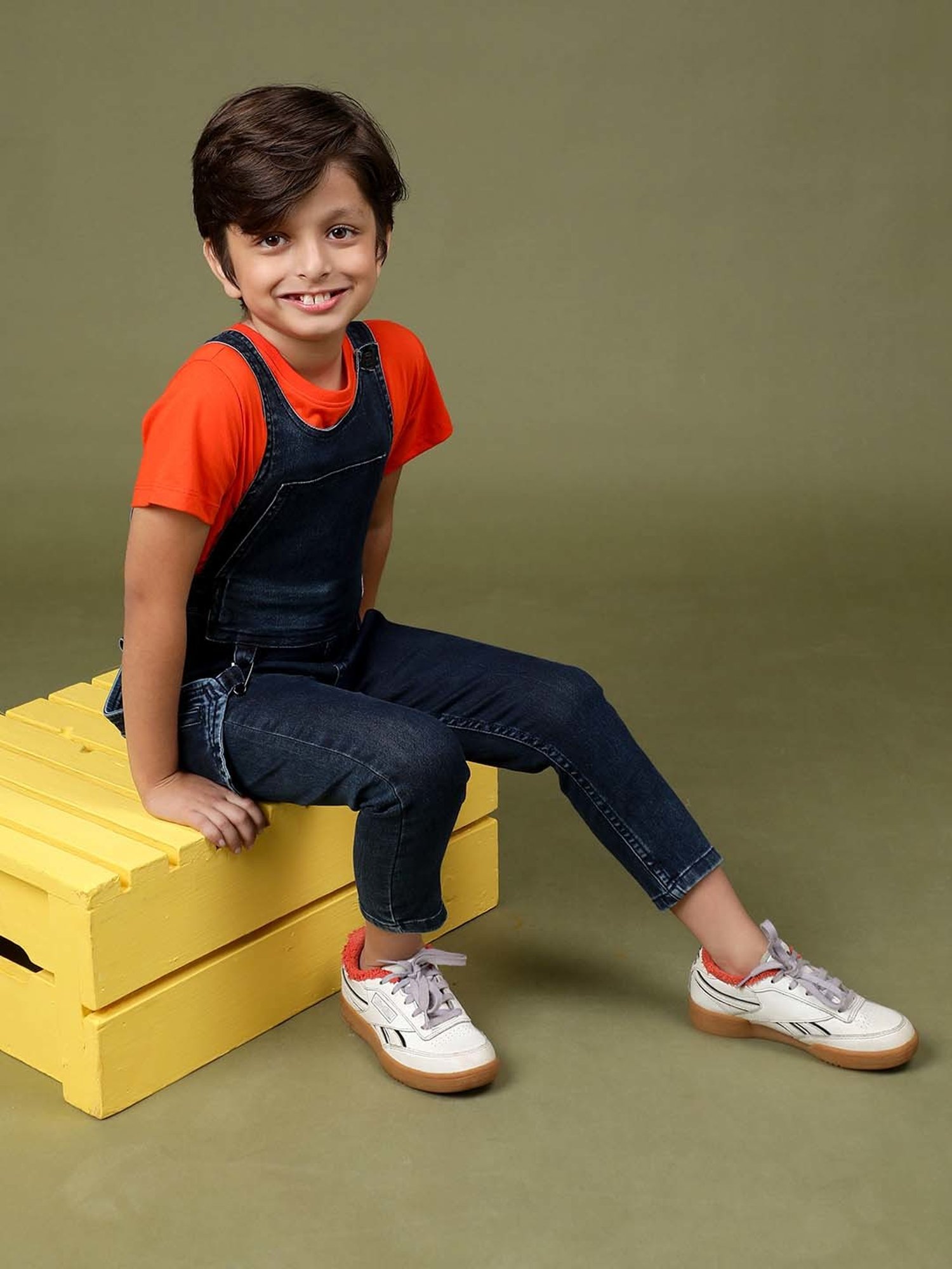 Kiddopanti Kids Blue Solid Dungaree