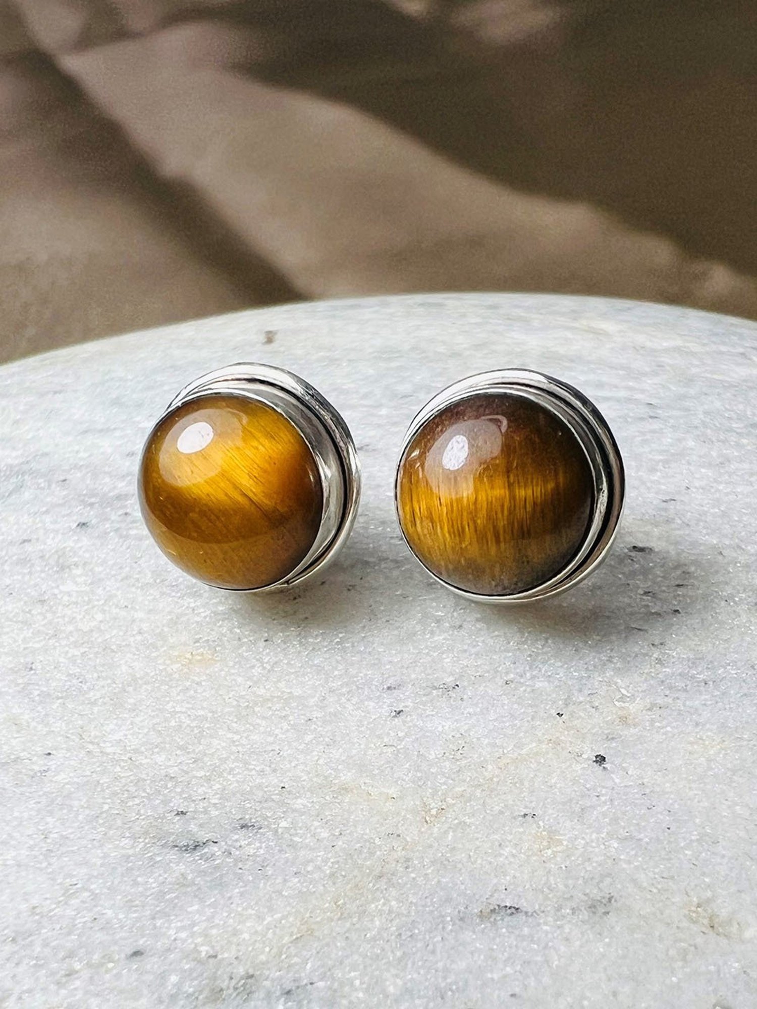 Arte Jewels 925 Sterling Silver Tiger Eye Stone Round Stud Earrings for Women & Girls