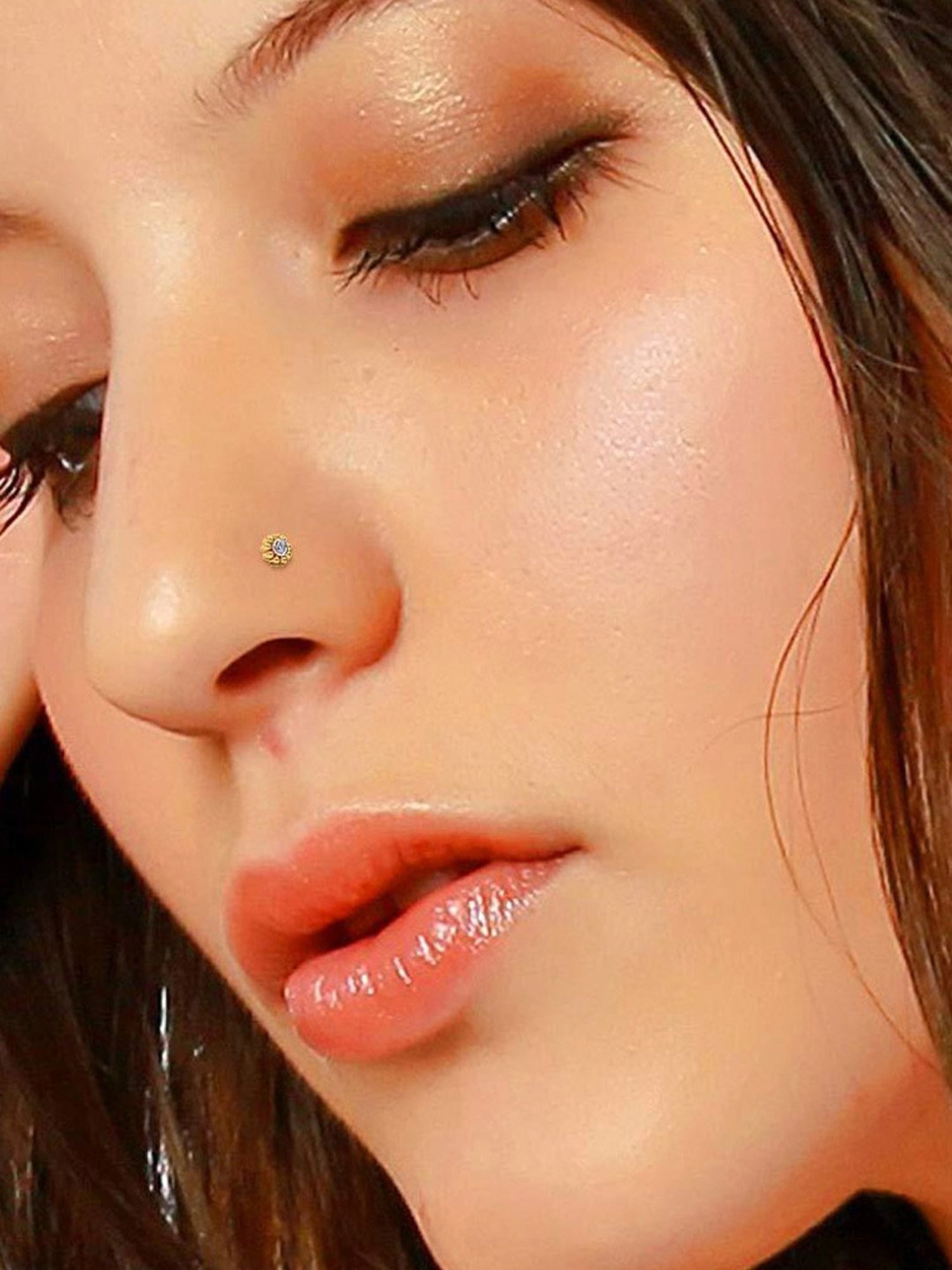 Candere by Kalyan Jewellers 18k Yellow Gold & Diamond Nosepin for Women