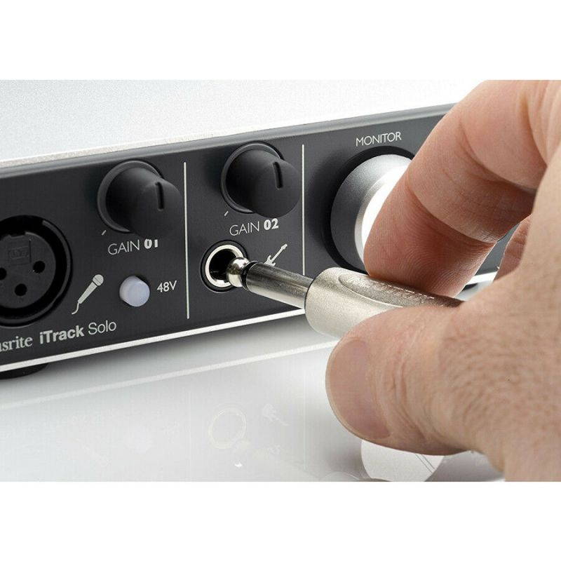 Focusrite iTrack Solo Lightning and USB Compatible Audio Interface, New!