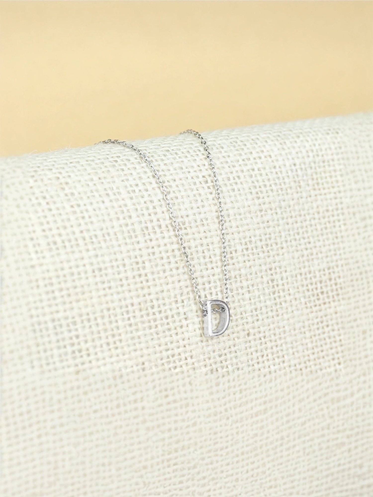Touch925 Sterling Silver Divine D Initial Chain Pendant