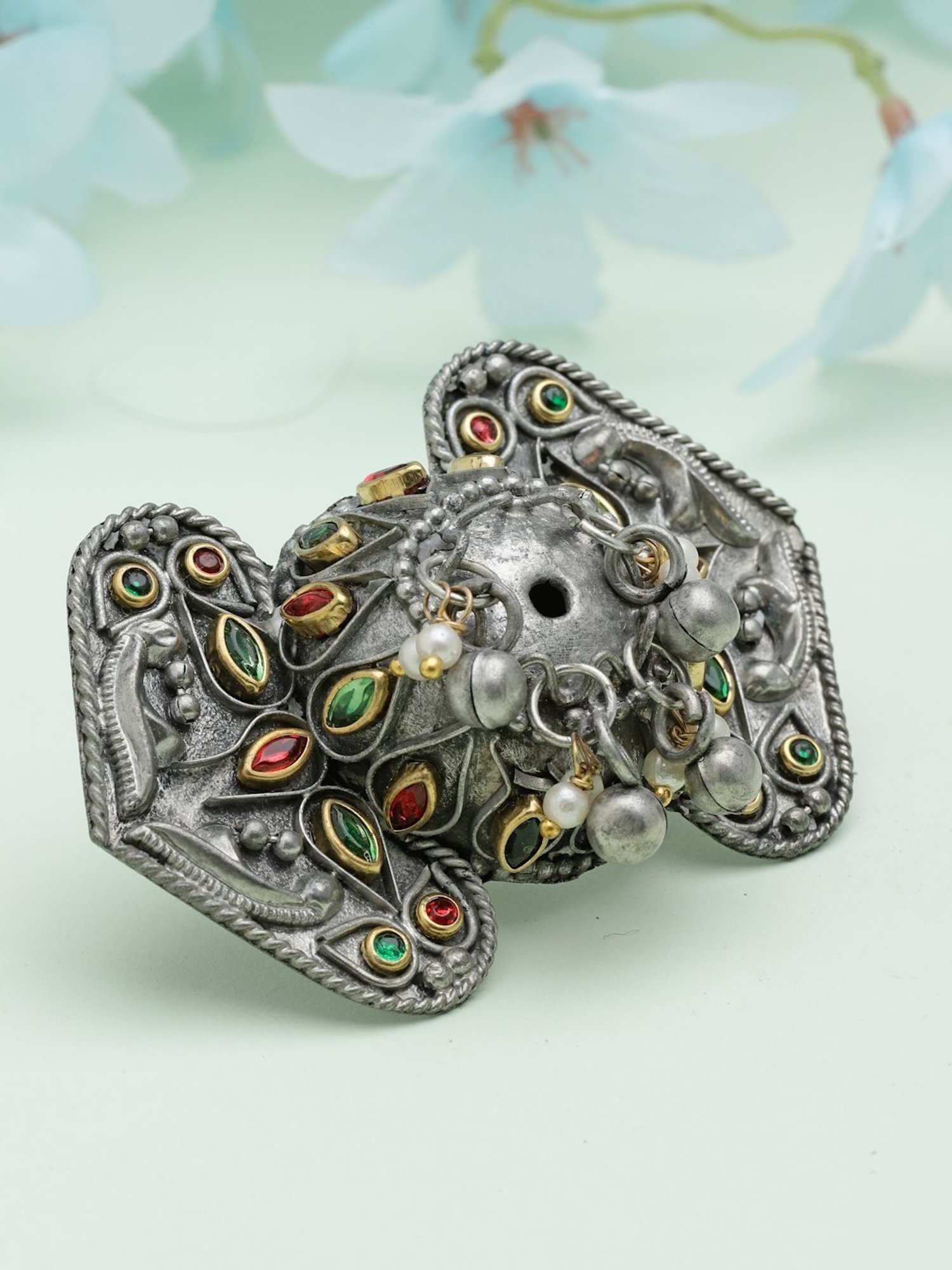 Moedbuille Stones Studded Antique Design Handcrafted Oxidised Silver Plated Finger Ring