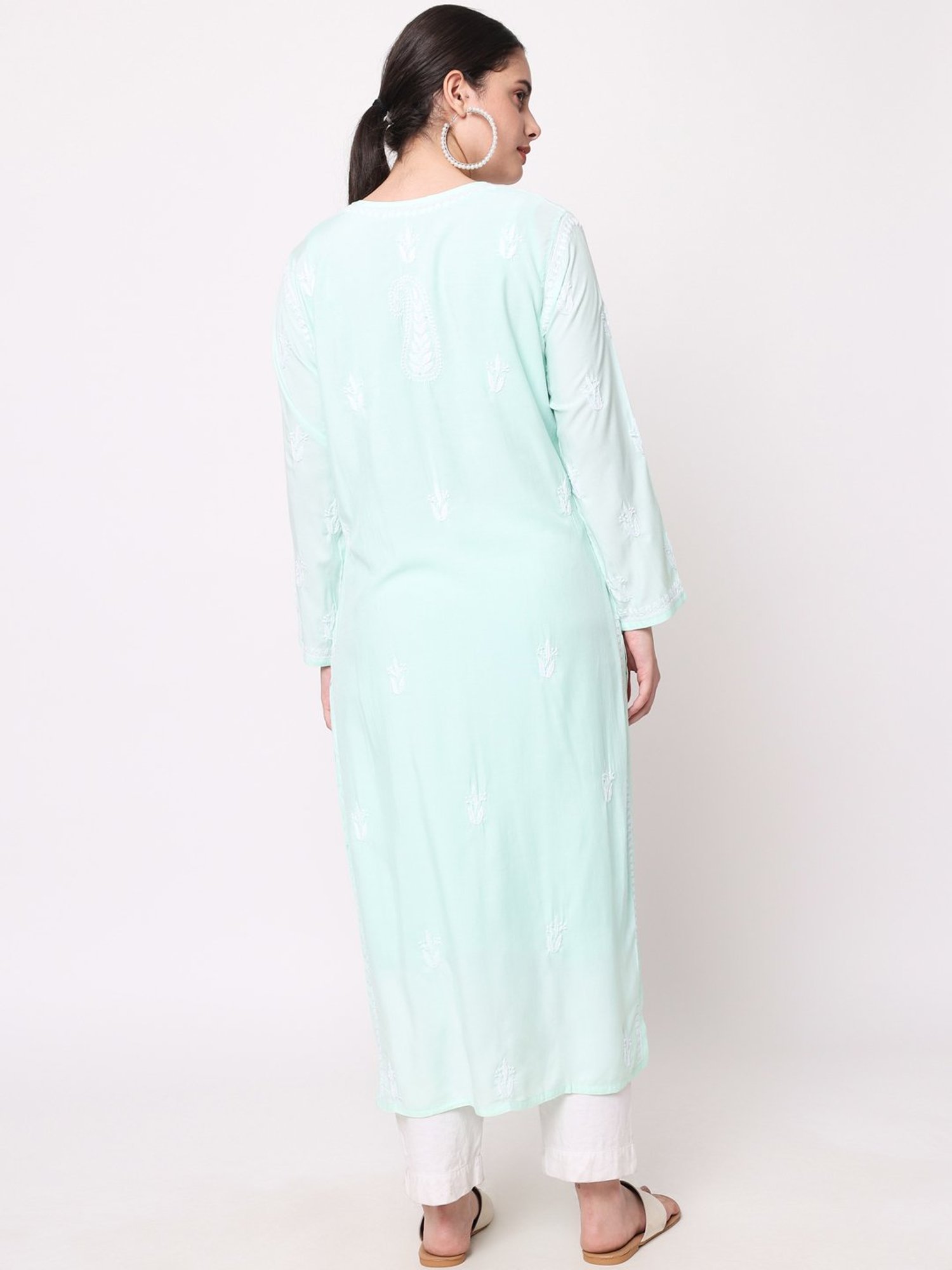 PARAMOUNT CHIKAN Sea Green Chikankari Straight Kurta