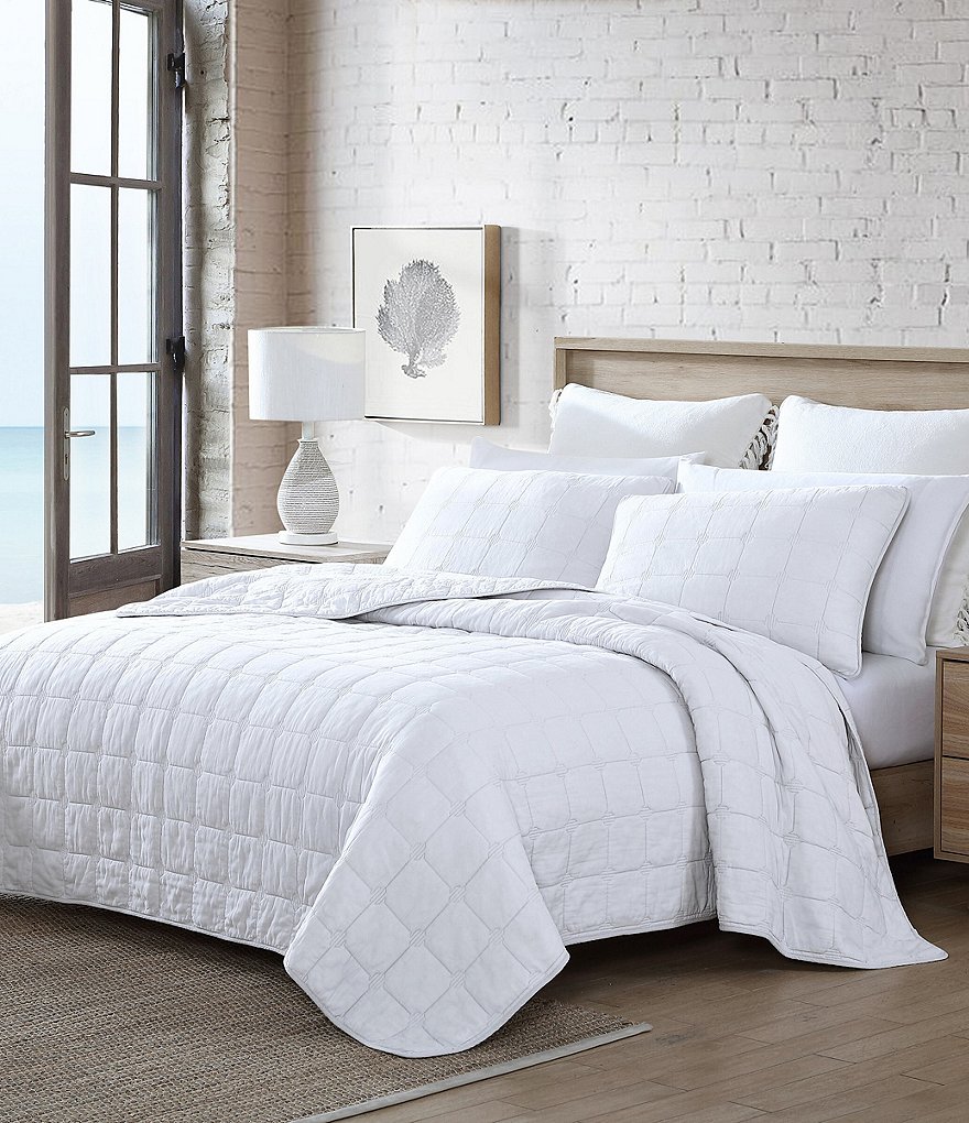 Tommy Bahama Hexagon Quilt Mini Set