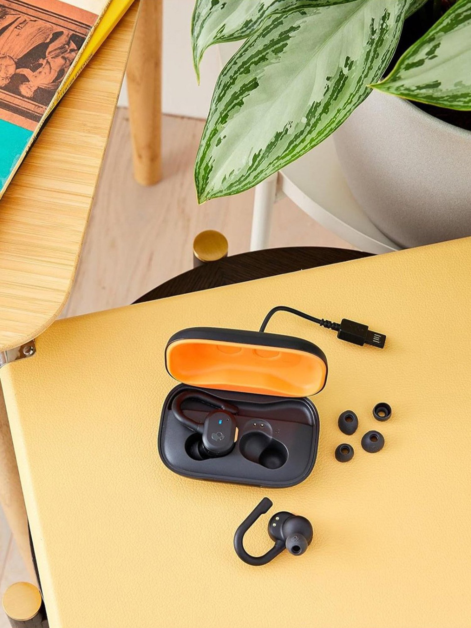 Skullcandy Push Active In Ear BT Earbuds with 44 Hr Total Battery (Black & Orange, Truly Wireless)