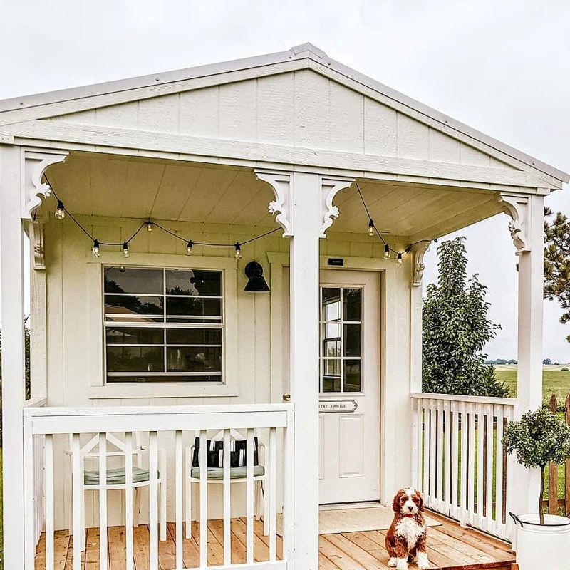 Brightech 48 Feet Weatherproof Solar Powered 1 Watt Warm LED Outdoor Hanging Edison Vintage Italian Cafe String Lights Bulbs, White