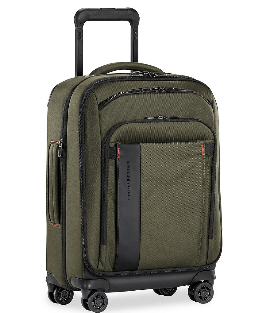 American Tourister 18'' Mickey Mouse Upright Hardside Suitcase