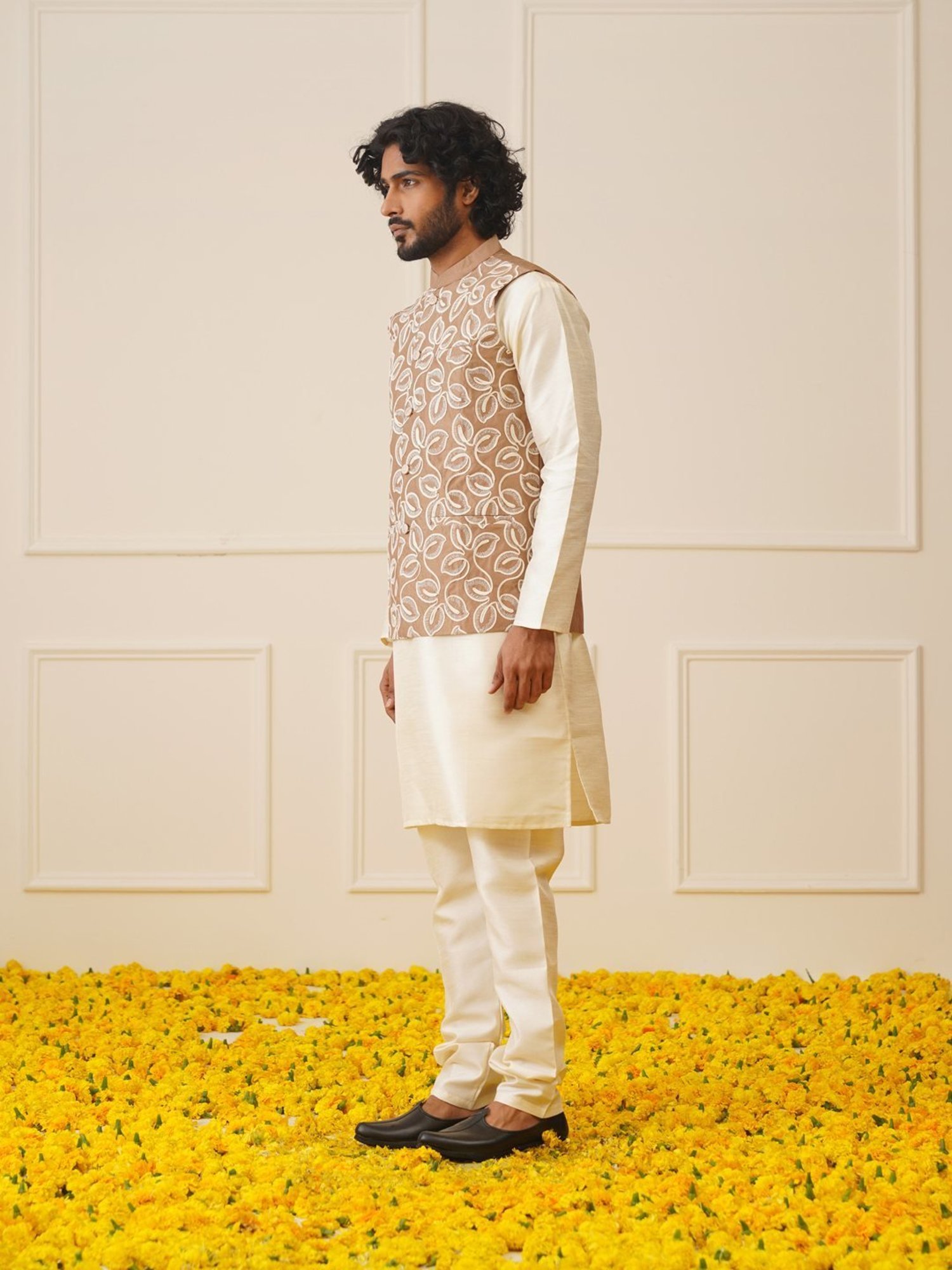 Jompers Brown Regular Fit Embroidered Nehru Jacket