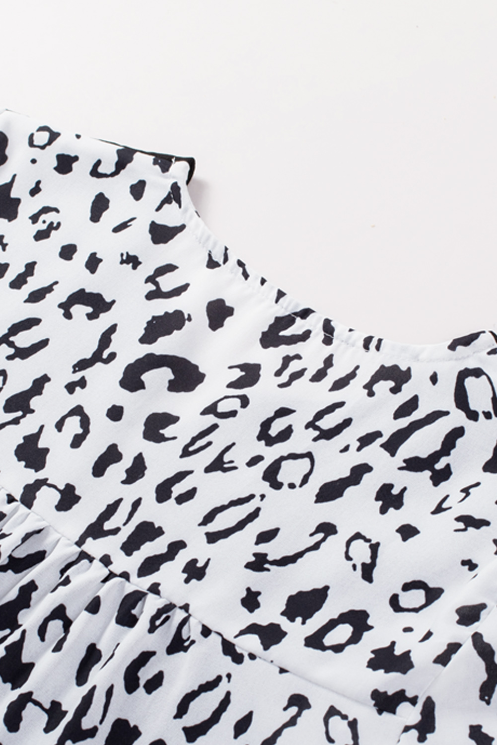 One World Apparel Jacquard Square Neck Short Sleeve Ivory Multi Floral Print Top