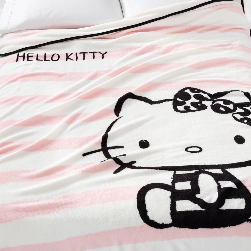 62"x90" Hello Kitty Adorably Classic Blanket