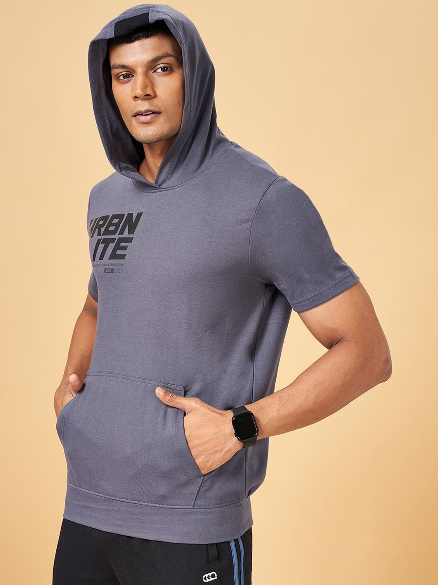 Ajile by Pantaloons Grey Slim Fit Hooded T-Shirt