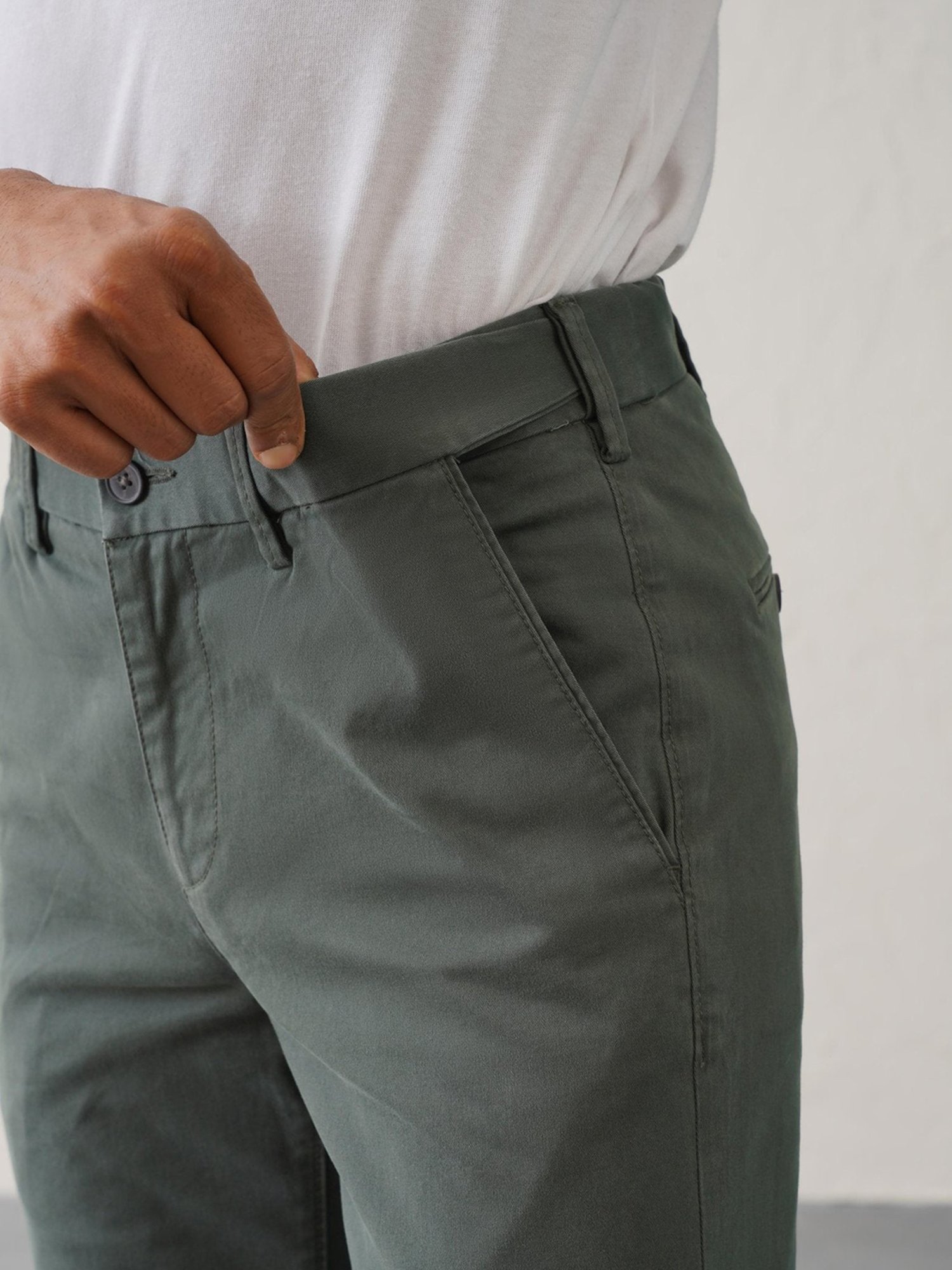 MinusOne Olive Regular Fit Chinos