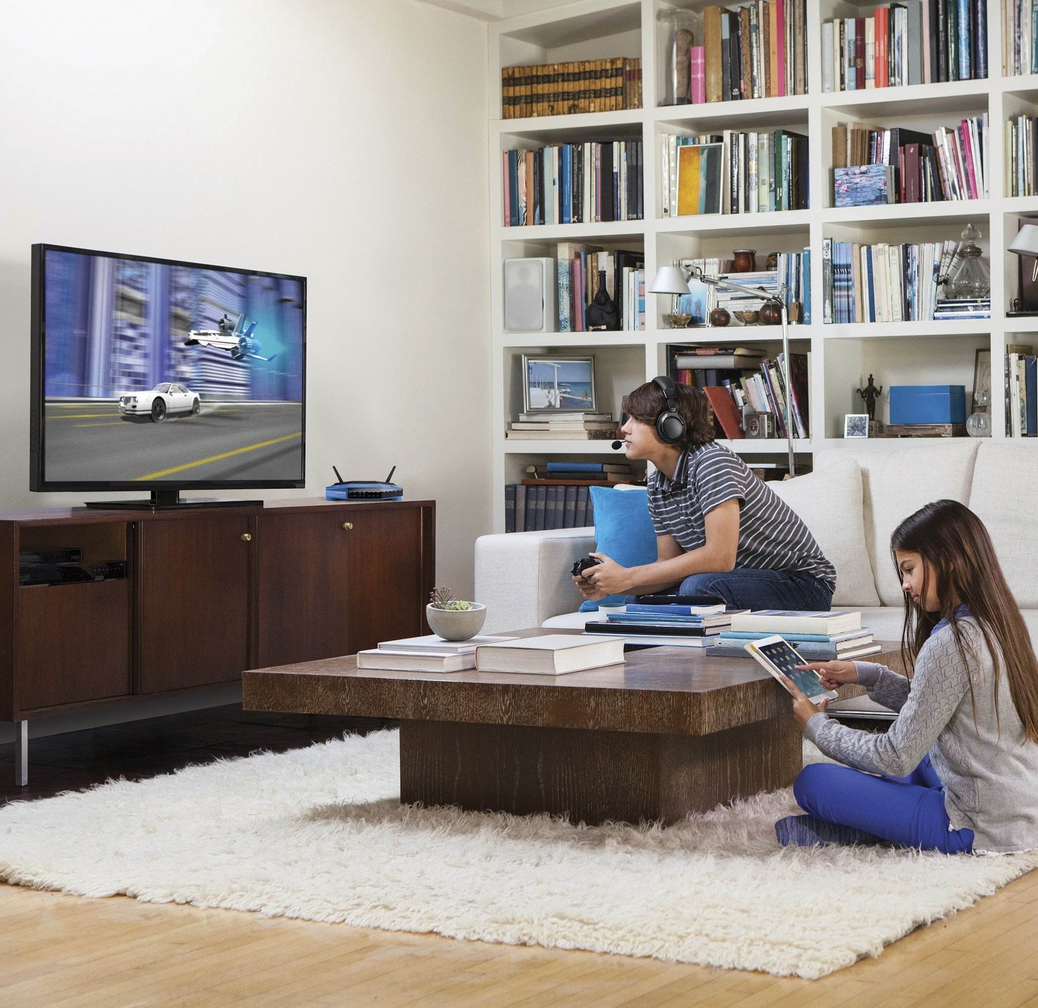 Linksys WRT1200AC Dual-Band and Wi-Fi Wireless Router with Gigabit and USB 3.0 Ports and eSATA