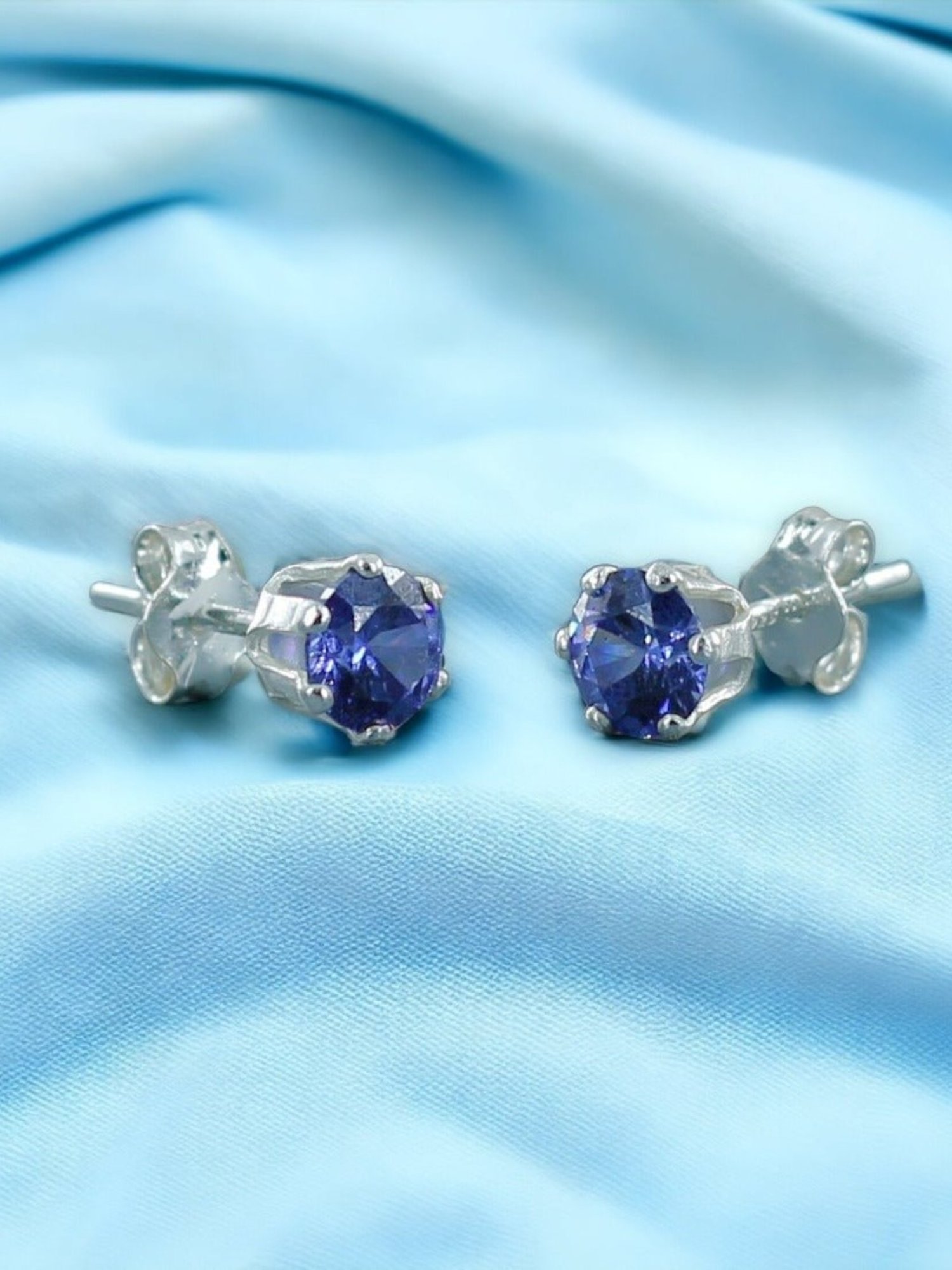 Taraash 92.5 Sterling Silver Blue Solitaire CZ Stud Earrings for Women