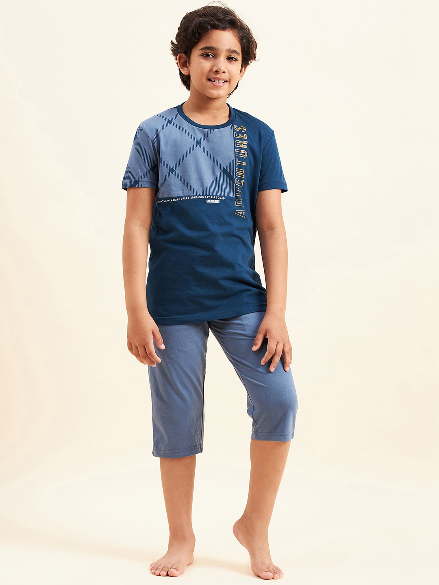 Sweet Dreams Kids Blue Printed T-Shirt with Capri
