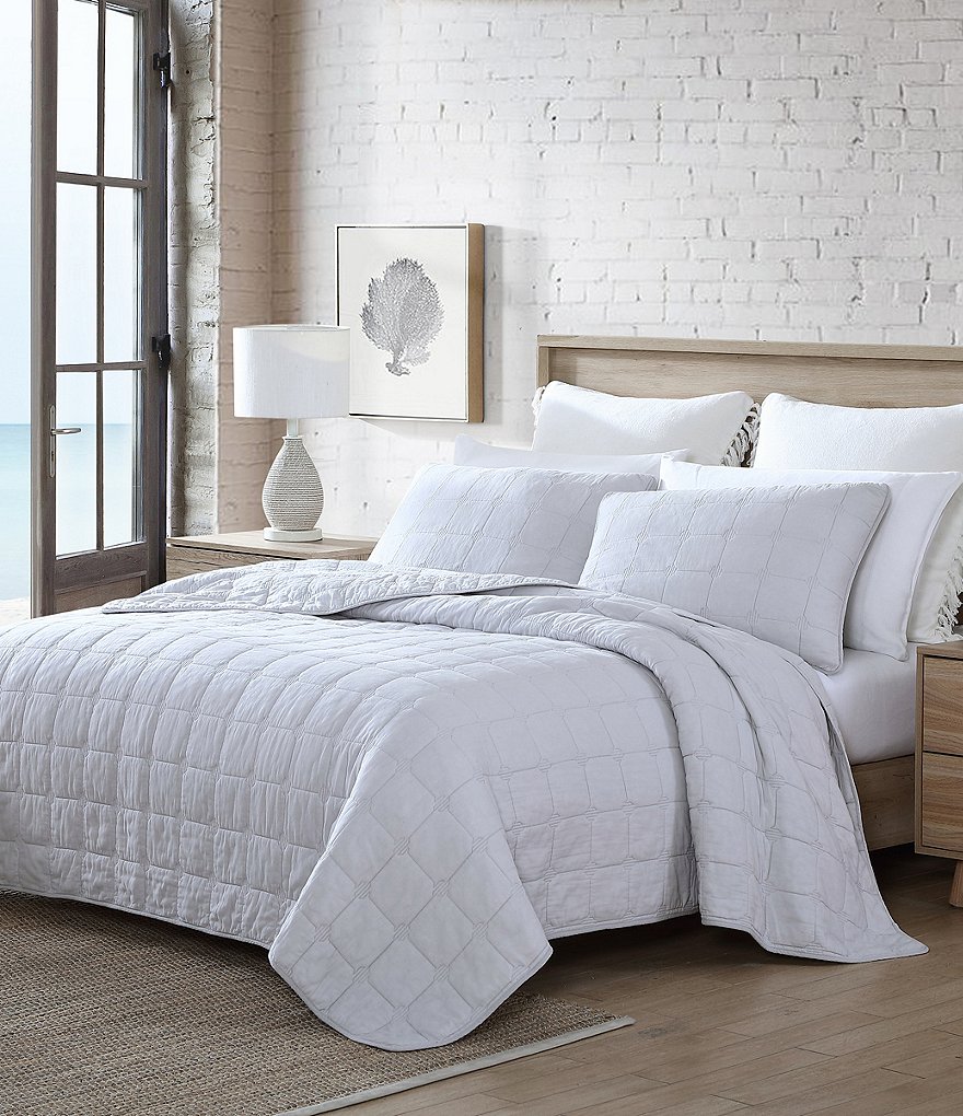 Tommy Bahama Hexagon Quilt Mini Set