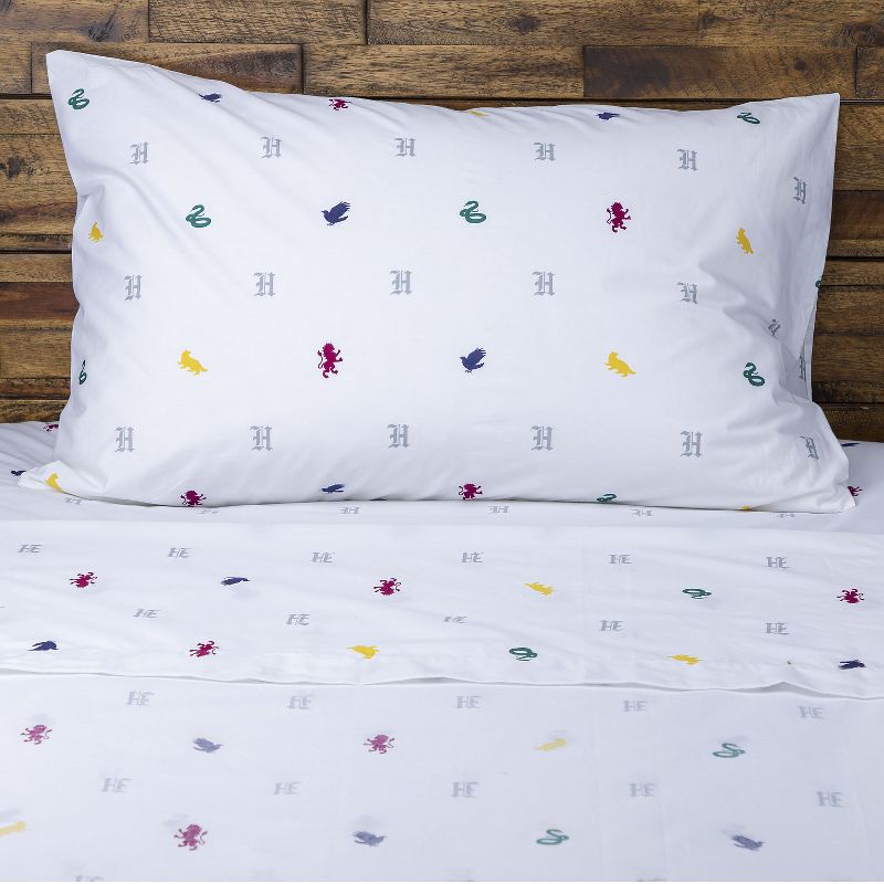 Saturday Park Harry Potter Pillowcase  - White