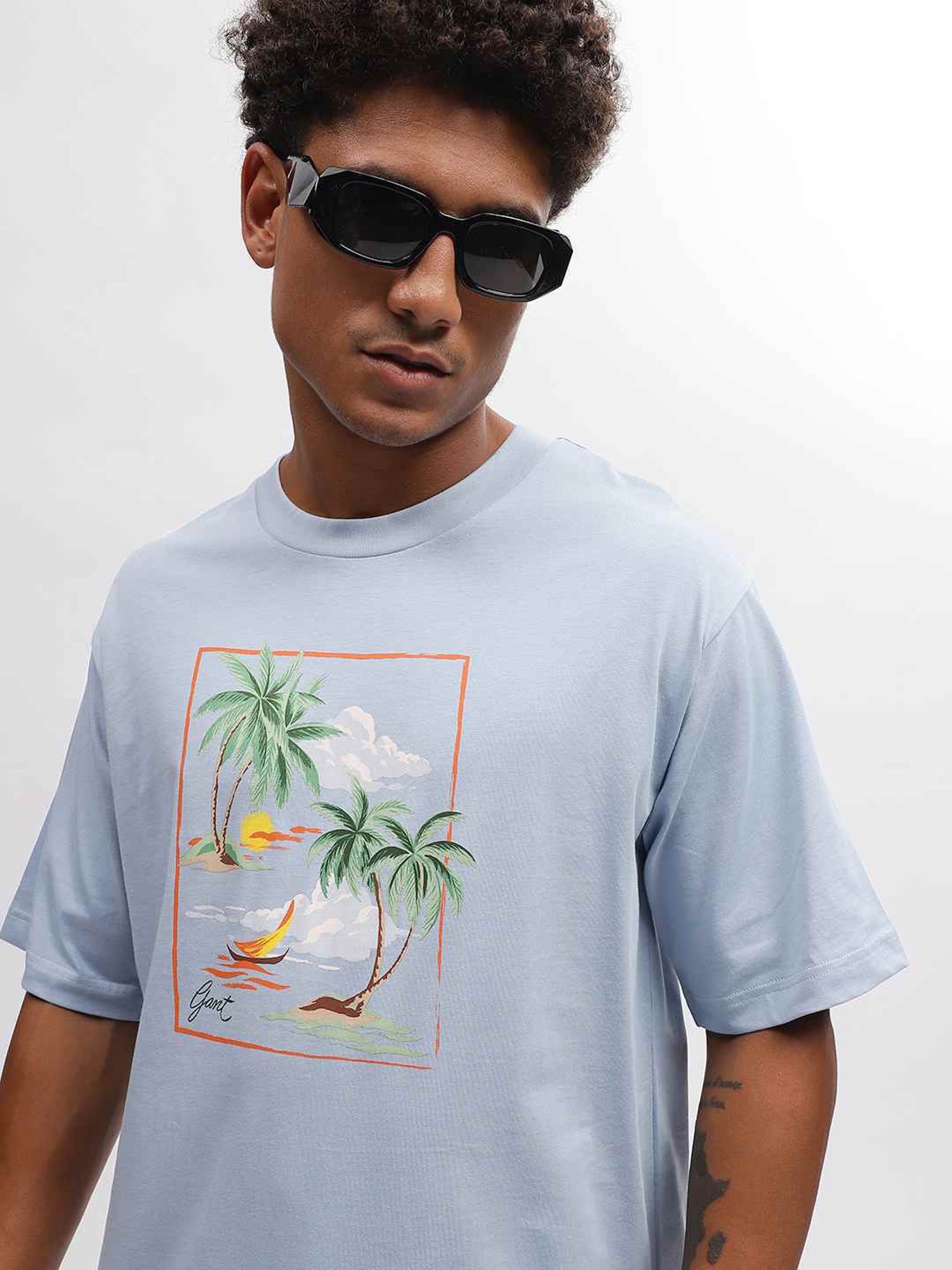 GANT Printed Round Neck Relaxed Fit T-Shirt