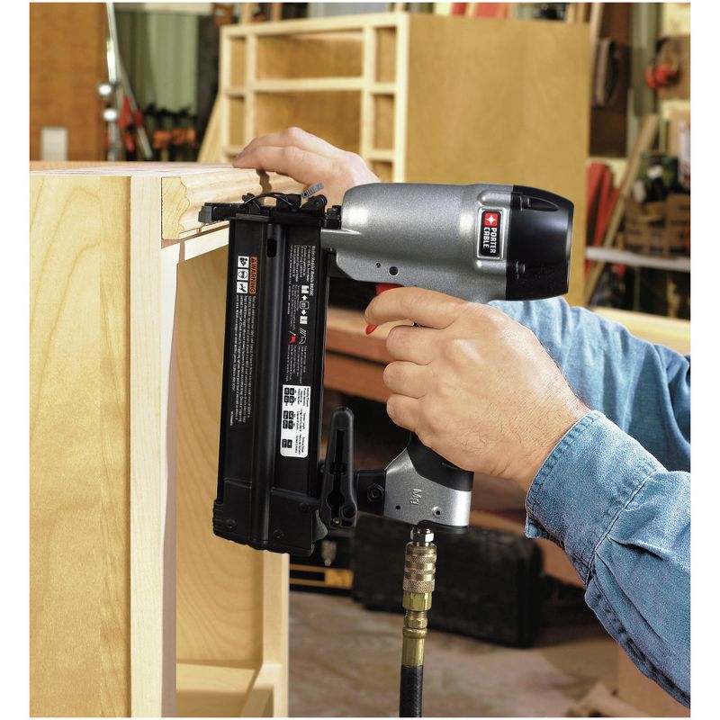Porter-Cable BN200C 18 Gauge 2 in. Brad Nailer Kit