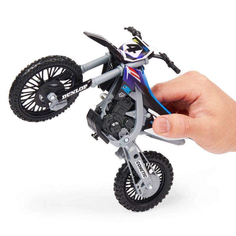 Supercross - 1:10 Scale Die Cast Collector Motorcycle - Ricky Carmichael