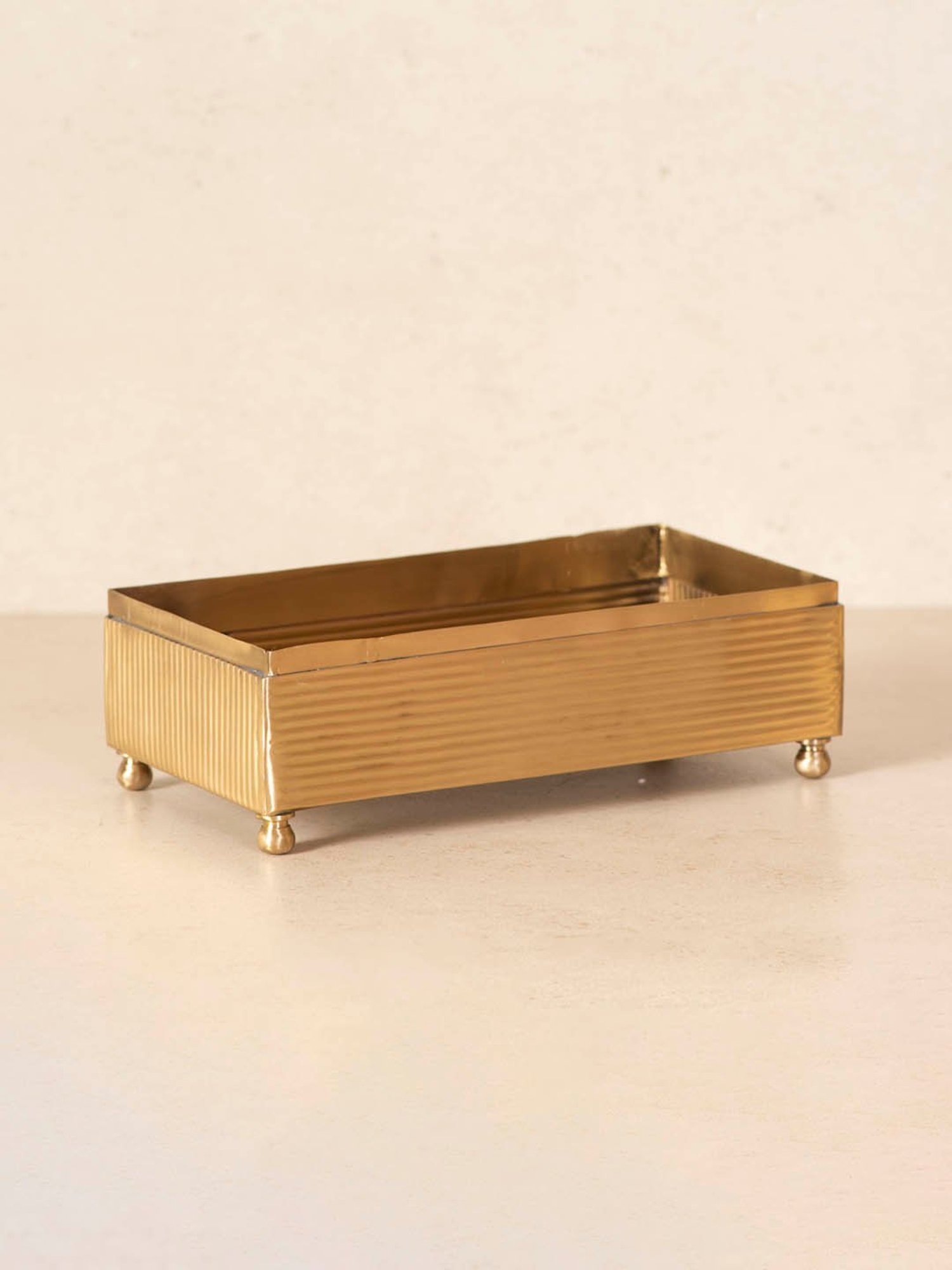 THE DECOR REMEDY Matte Gold Brass Bath Accessory Set