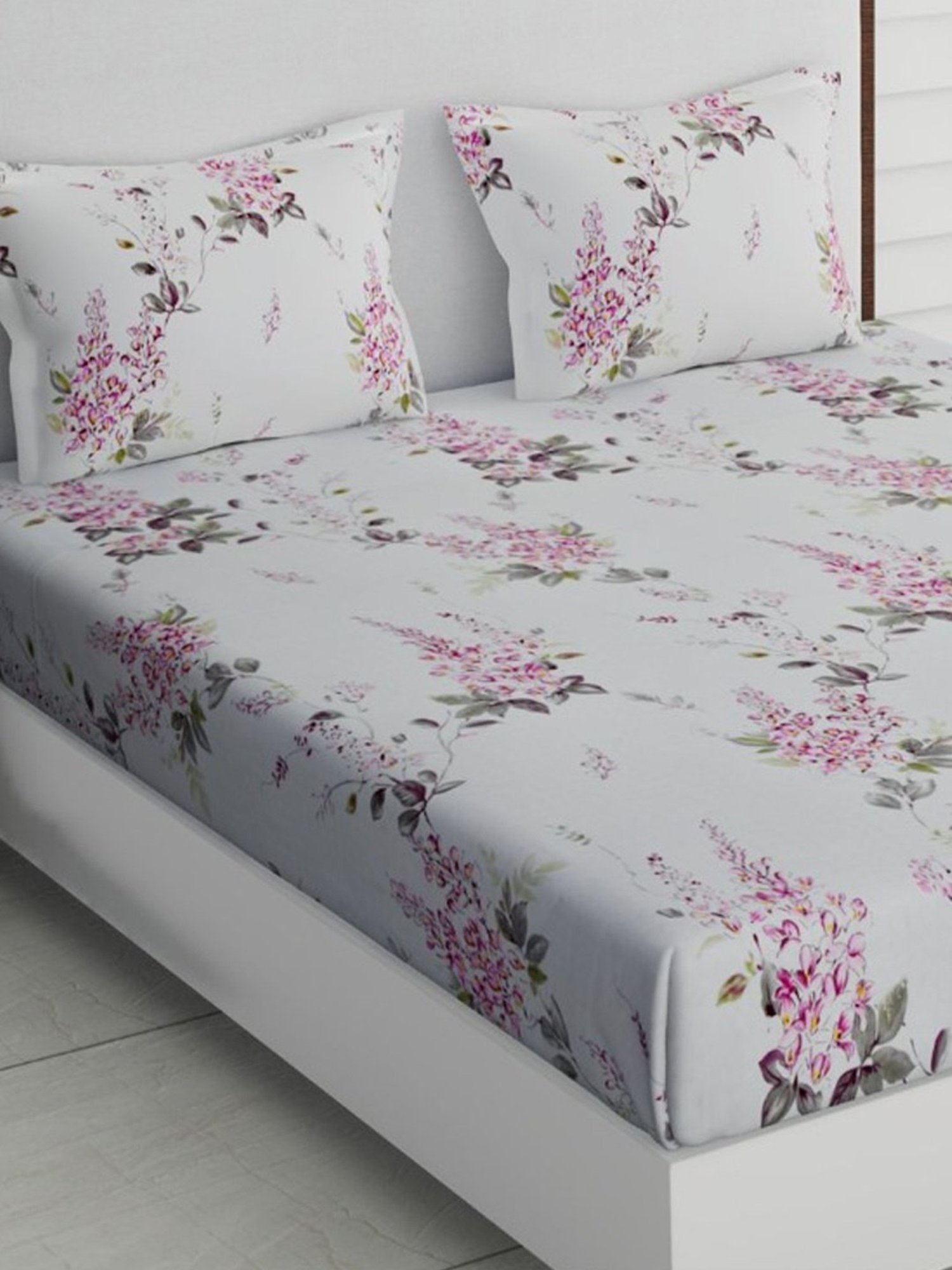Haus & Kinder Garden Floral Magic White & Pink 186 TC Cotton Queen Bed Sheet with 2 Pillow Covers
