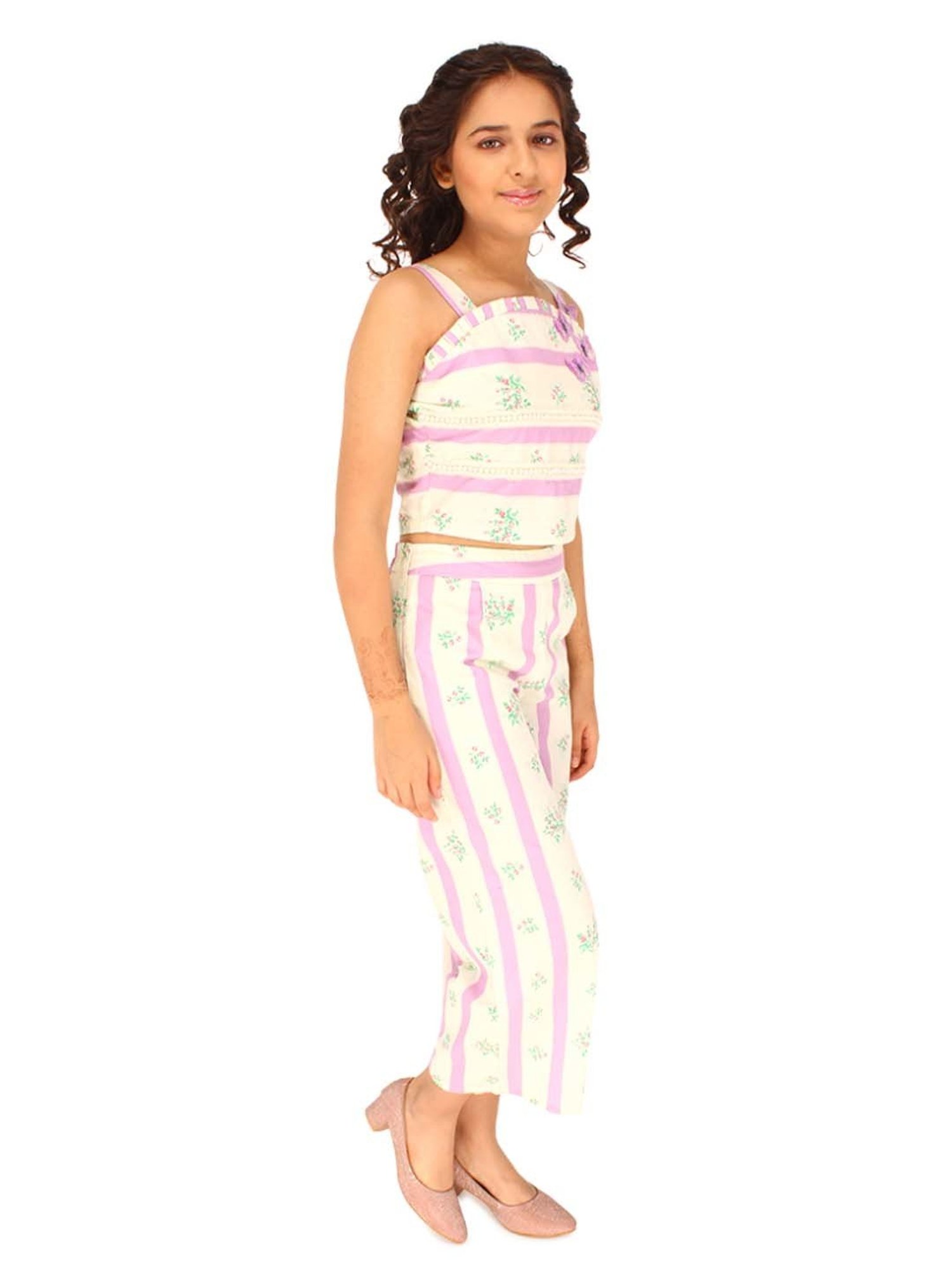 Akkriti by Pantaloons Kids Red & Cream Embroidered Kurta Set