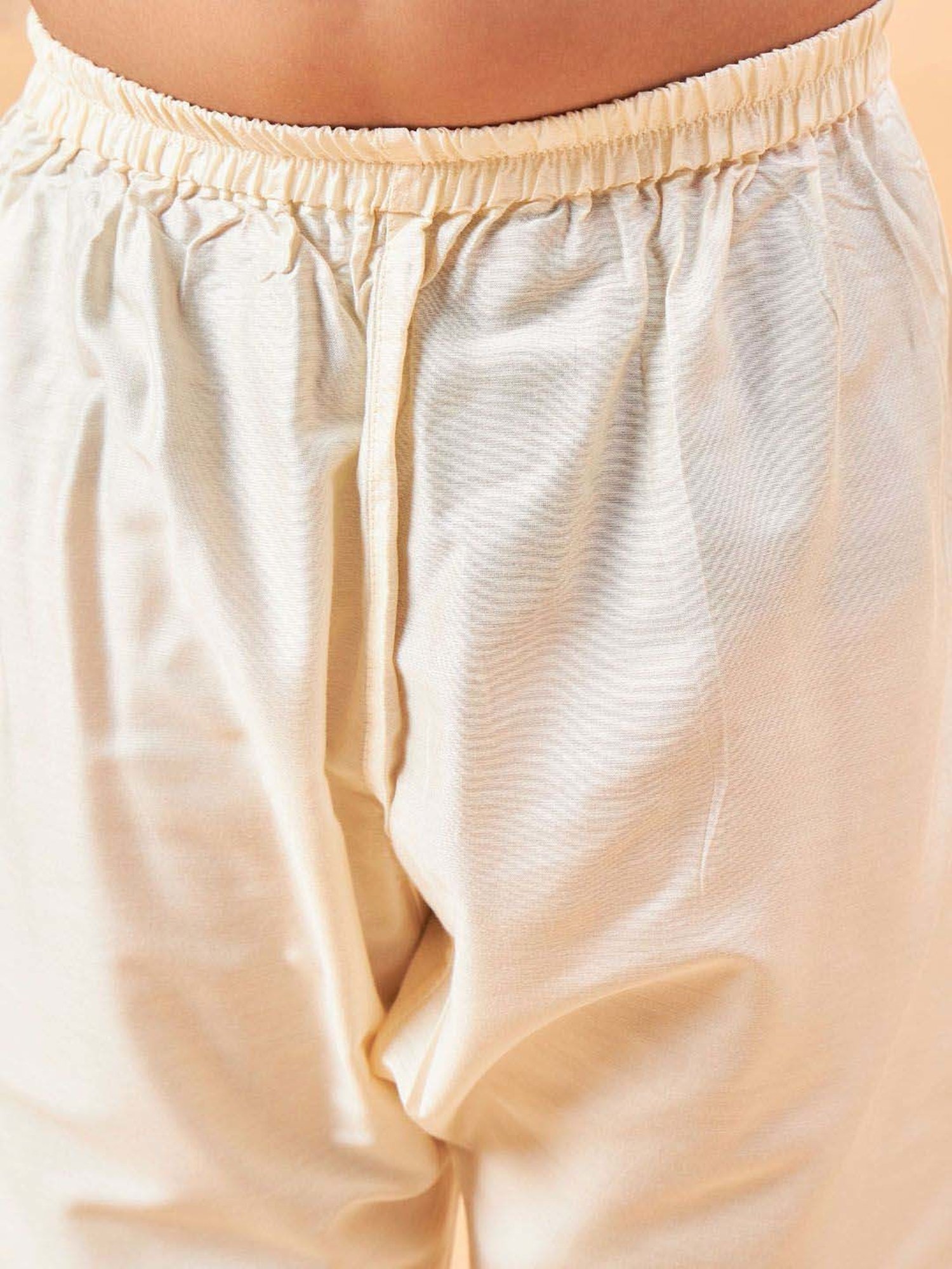 VASTRAMAY Boys Cream Embroidery Full Sleeves Kurta Sets