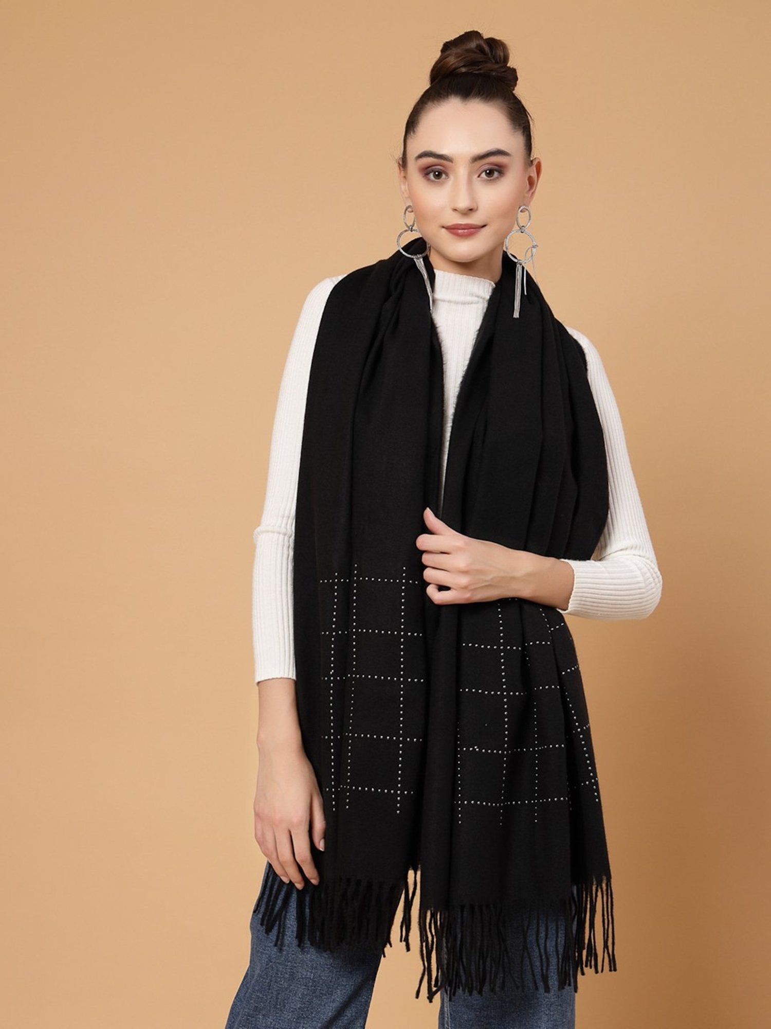 Mafadeny Black Stole