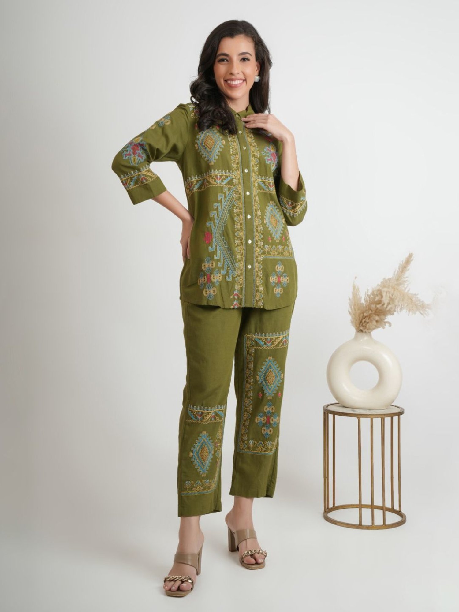 Kaftanize Green Chakori Printed Shirt And Pant