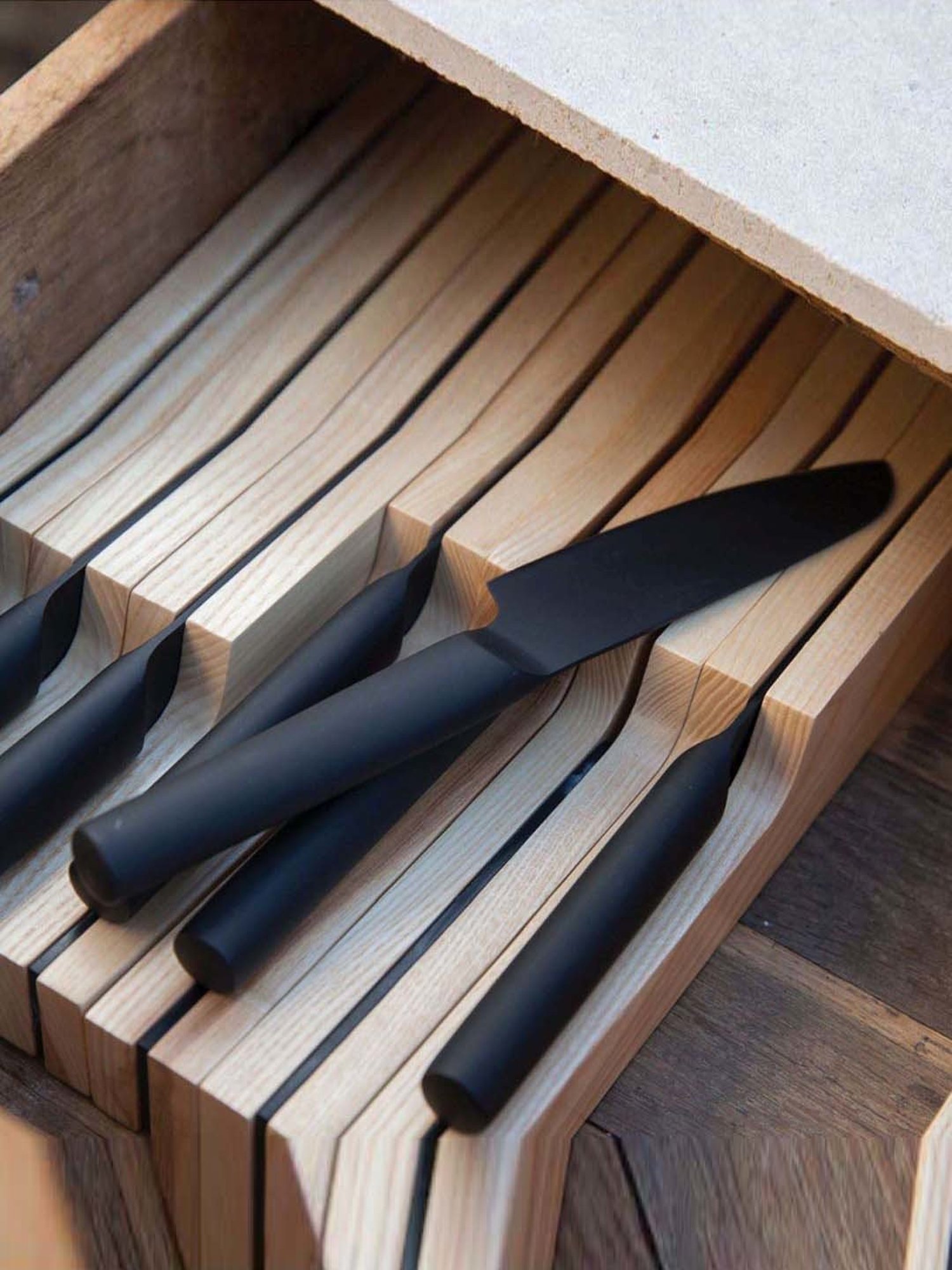 Pure Home and Living Silver Stainless Steel Textured Cutlery sets