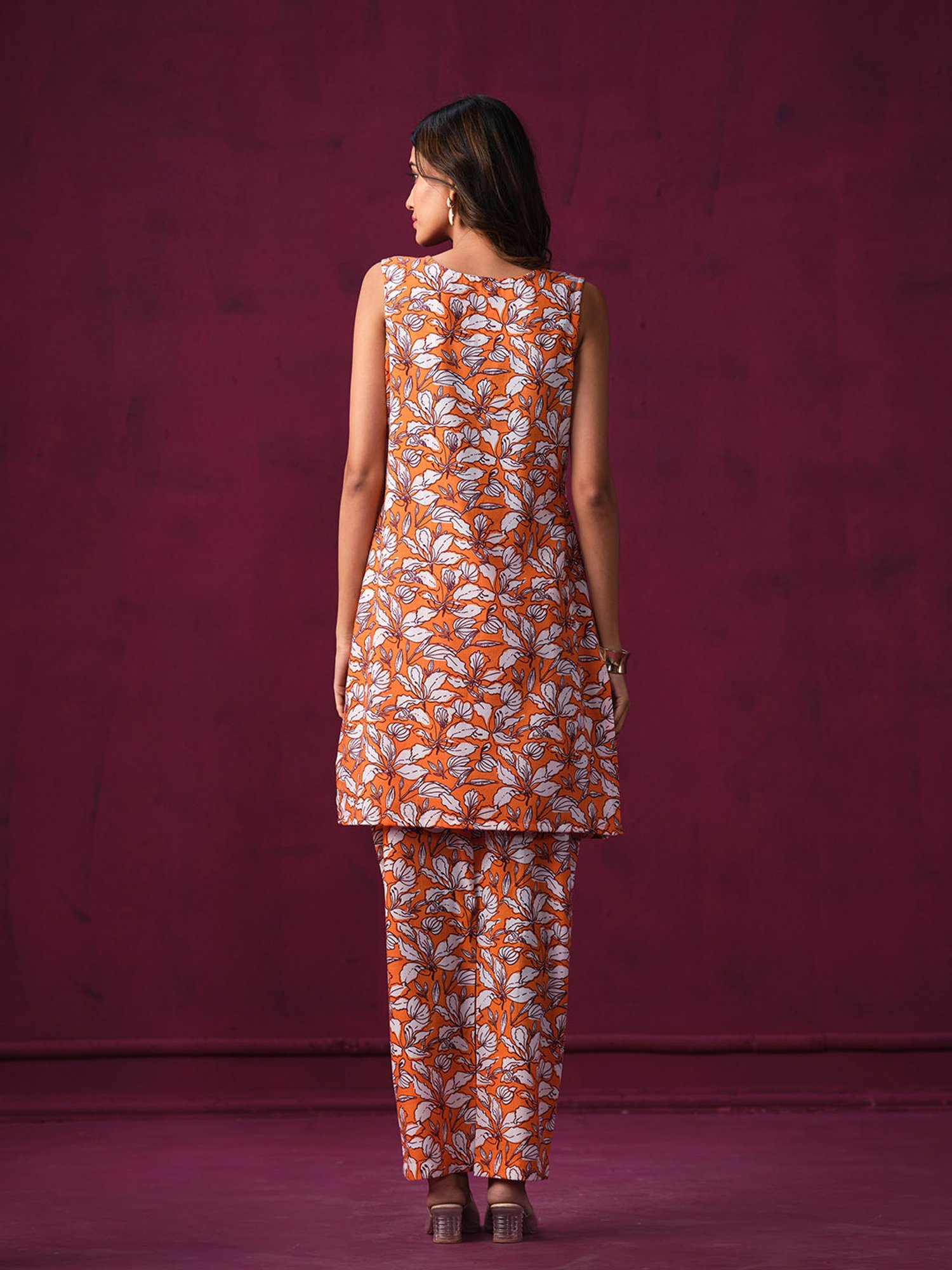 Anubhutee Peach Printed Kurti Pant Set