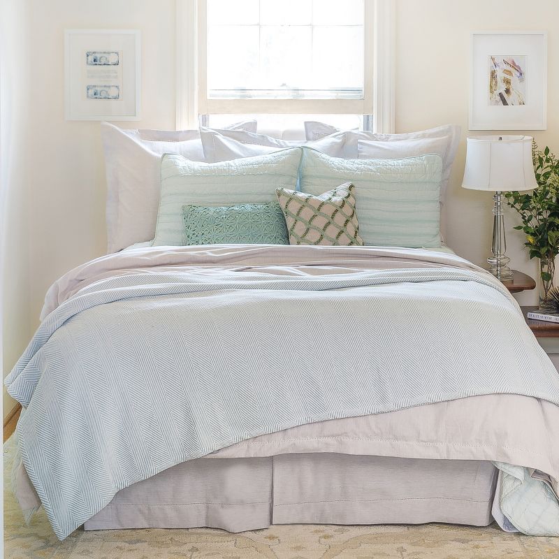 EY Essentials 16" x 15" Sea Glass Ripple Pillow