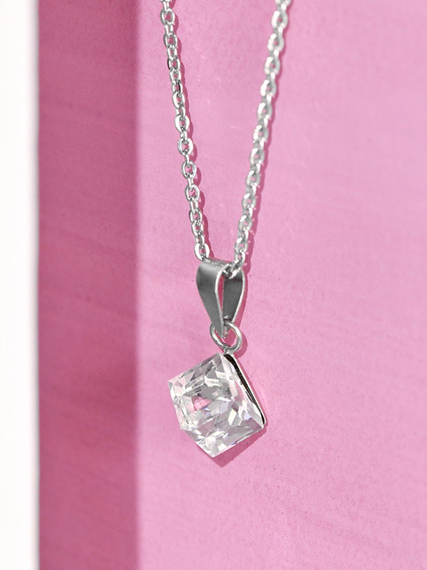 Zavya 92.5 Sterling Silver Necklace in Rhodium-Plating