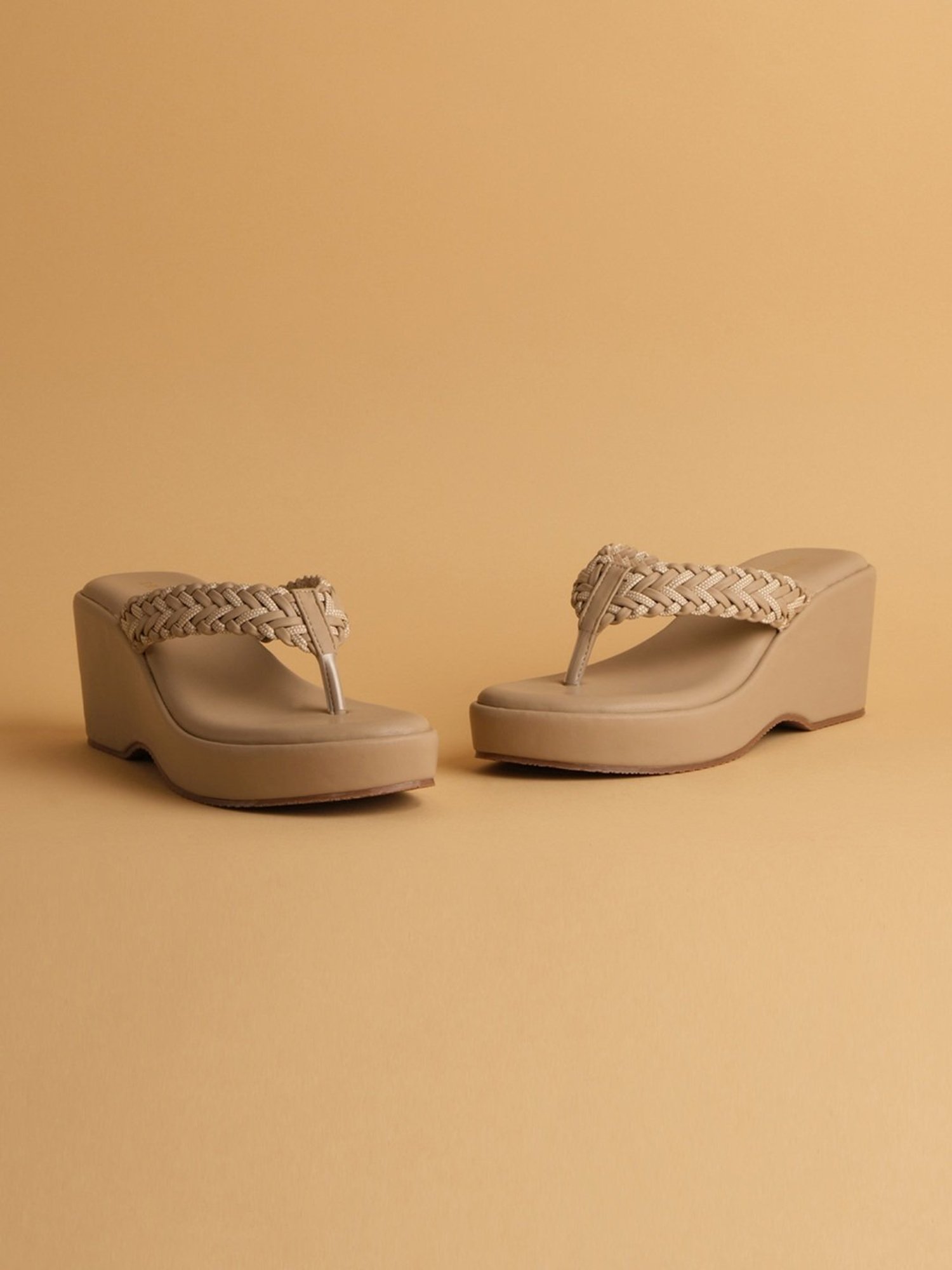 Eridani Women's Mia Beige Thong Wedges