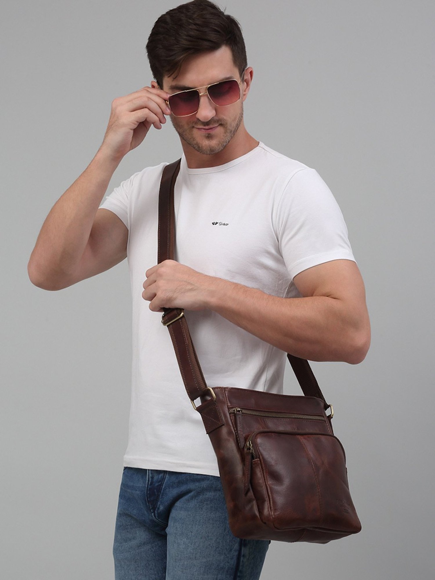Teakwood Leathers Brown Leather Medium Messenger Bag