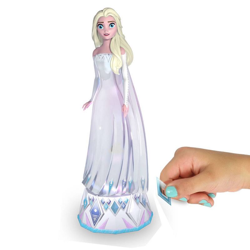 Frozen 2 Light N' Sparkle Elsa