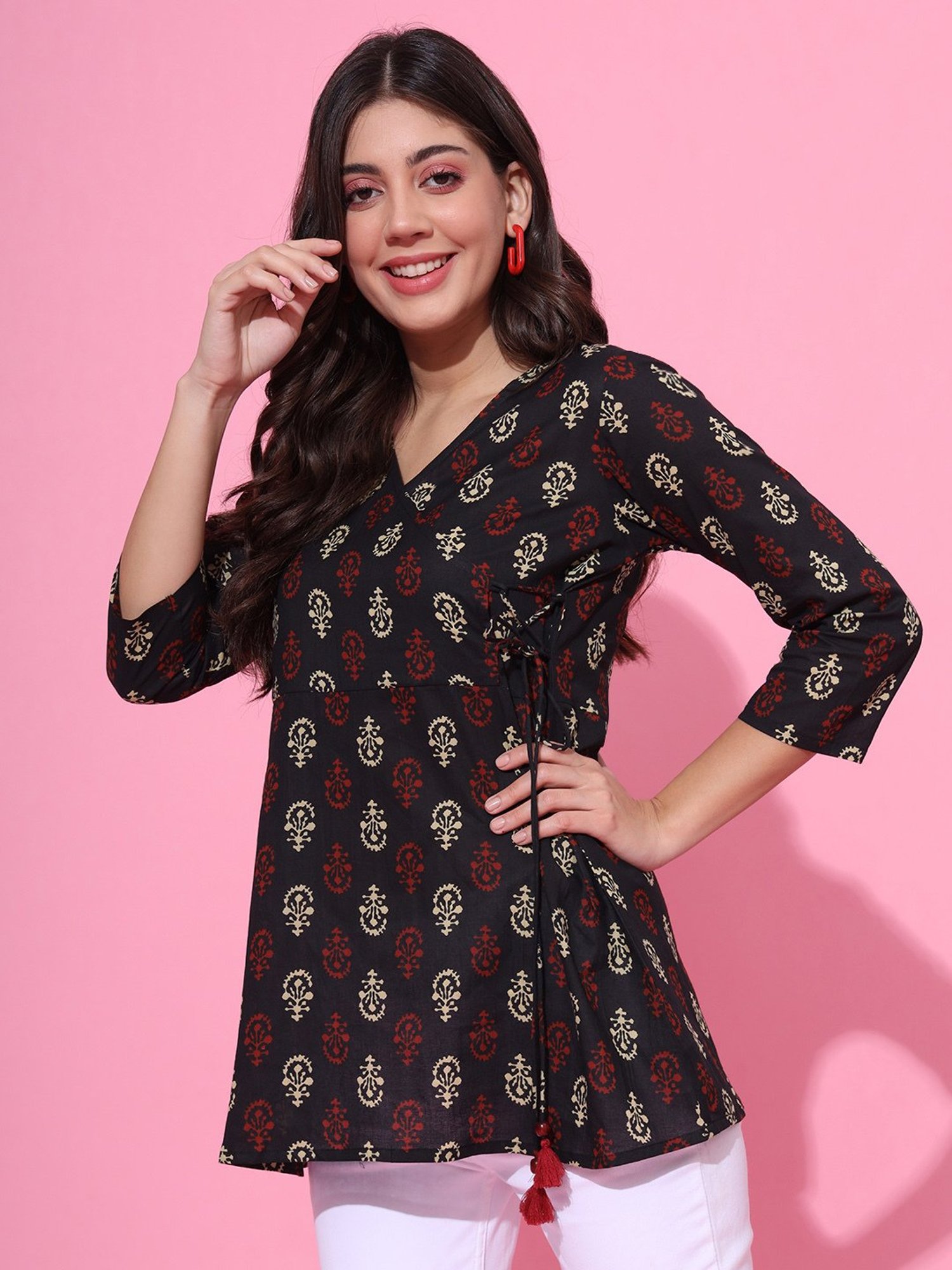 DECKEDUP Black Printed Tunic
