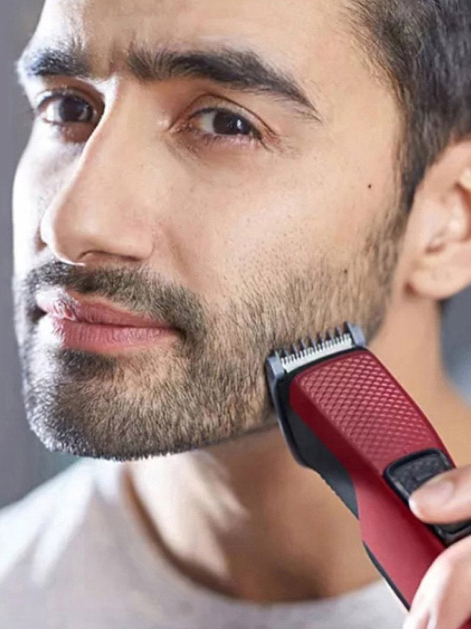 Wahl Professional Moser 1400 Germany Hair Clipper (Maroon)