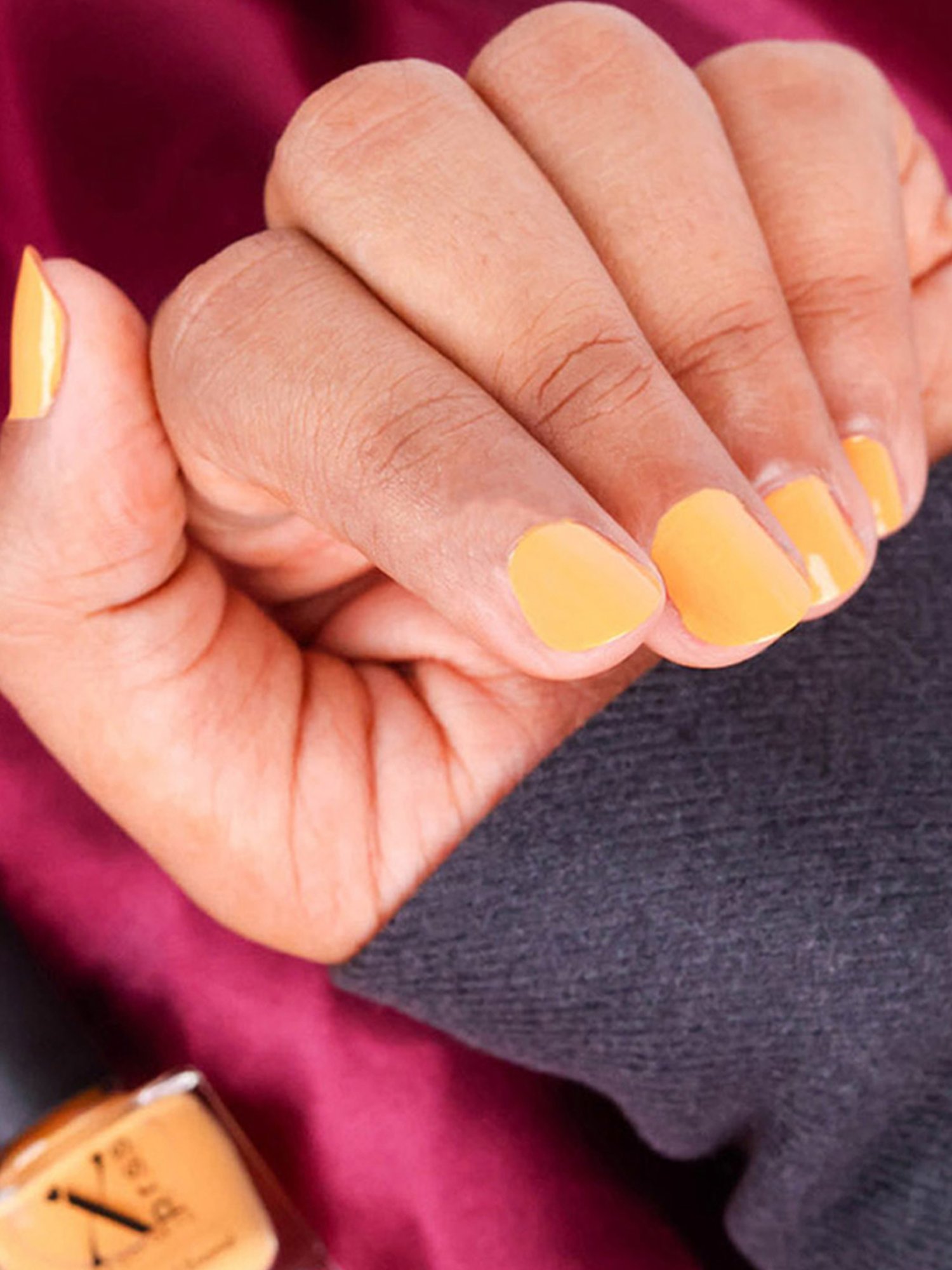 Color Fx Xprss Nail Enamels Combo - Pack of 2