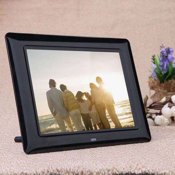 Clapper Hollow HC102 Weimaraner Framed Print