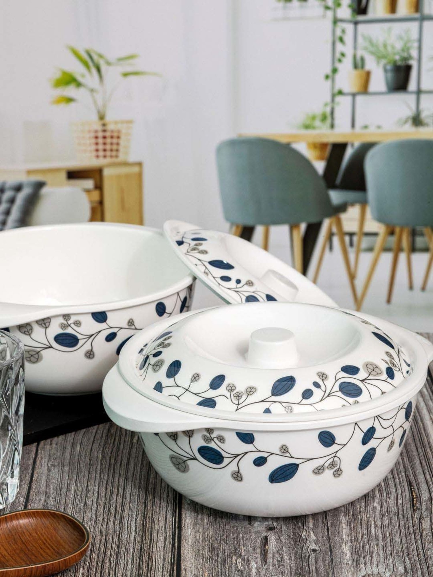 Nirlon Gas Compatible Aluminium Casserole with Bakelite Handle - 2.6 L